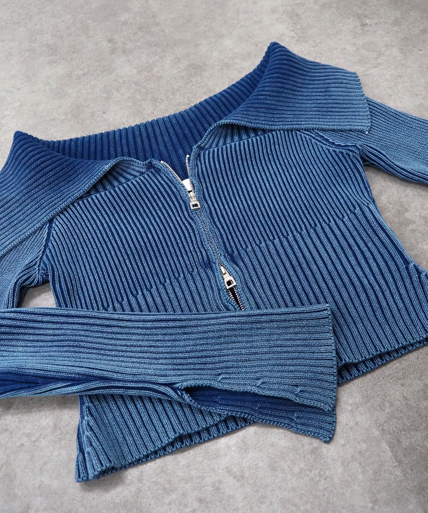 ウォッシュドダブルジップトップス