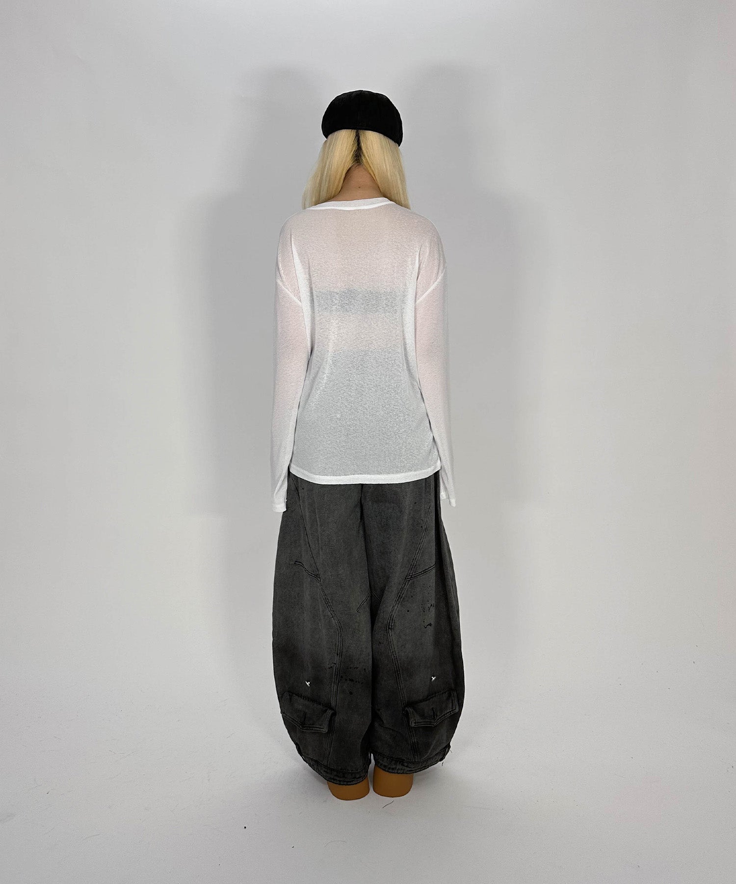 ダブルウエストバルーンデニム