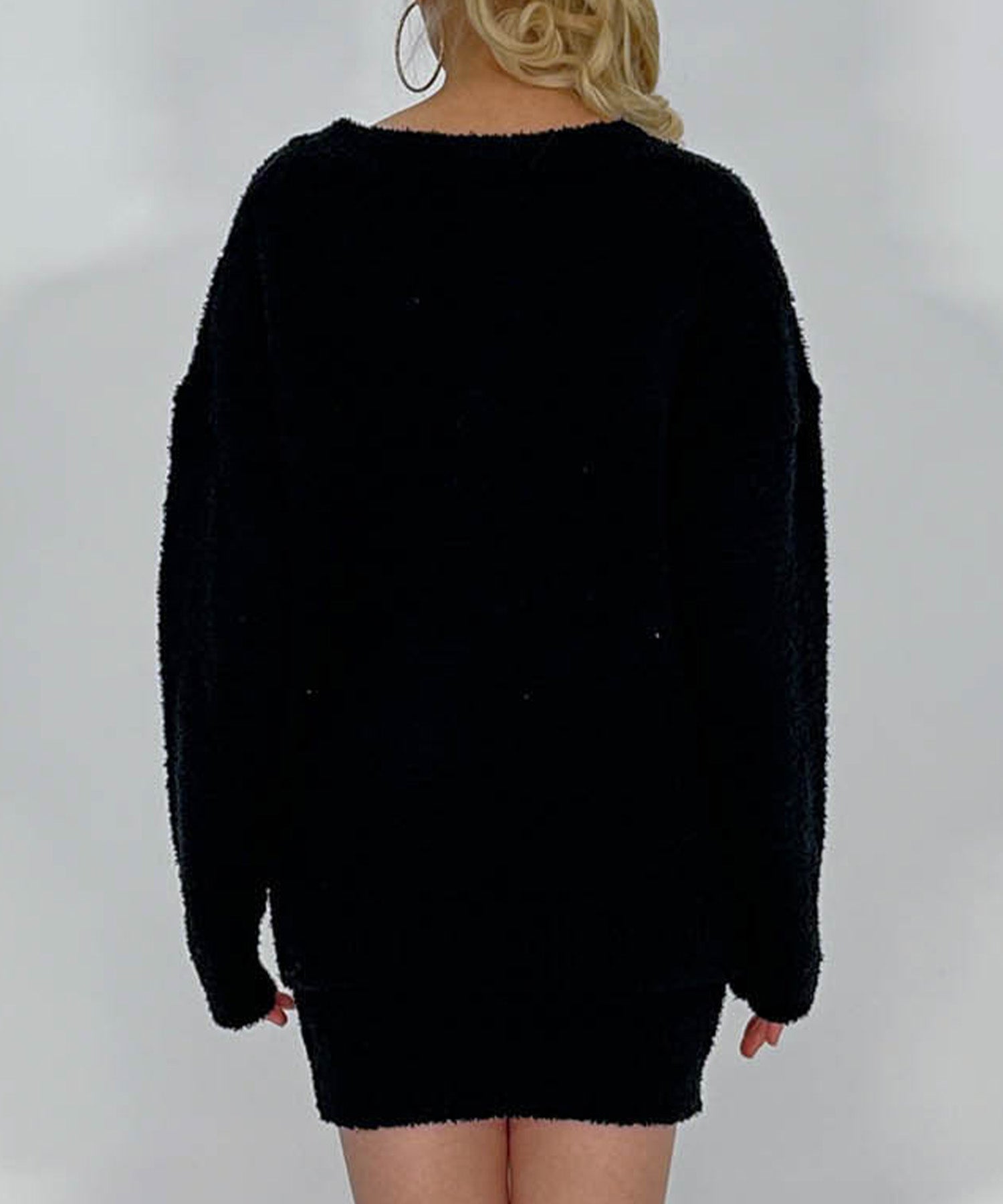 Vネックオーバーニットセットアップ