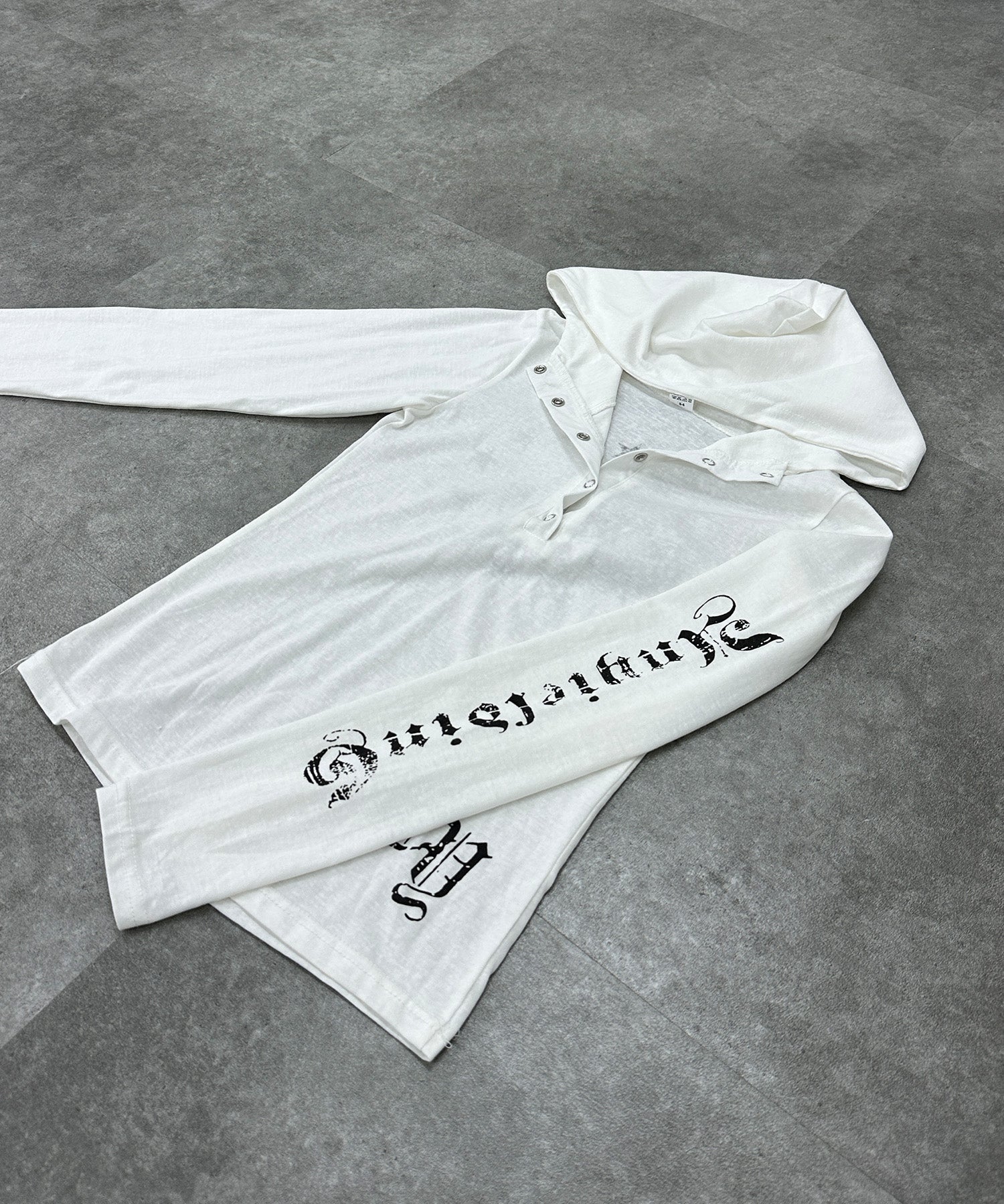 y2kフードシアーカットソー