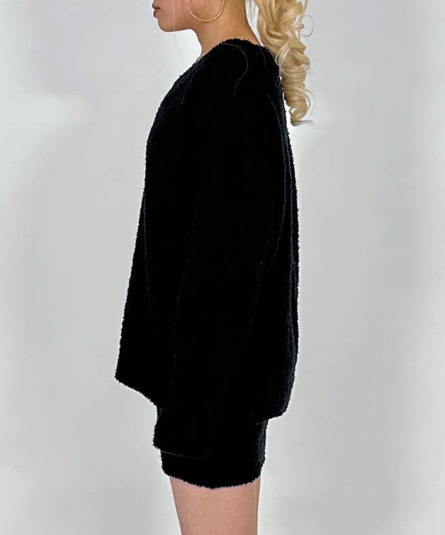 Vネックオーバーニットセットアップ