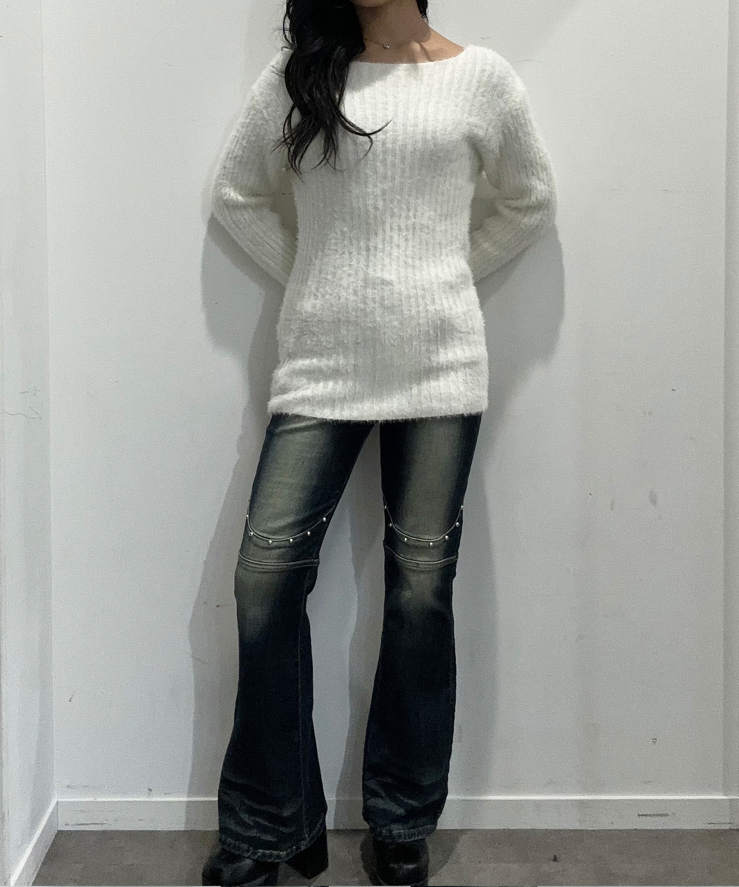 アンゴラ風ロングニットセーター