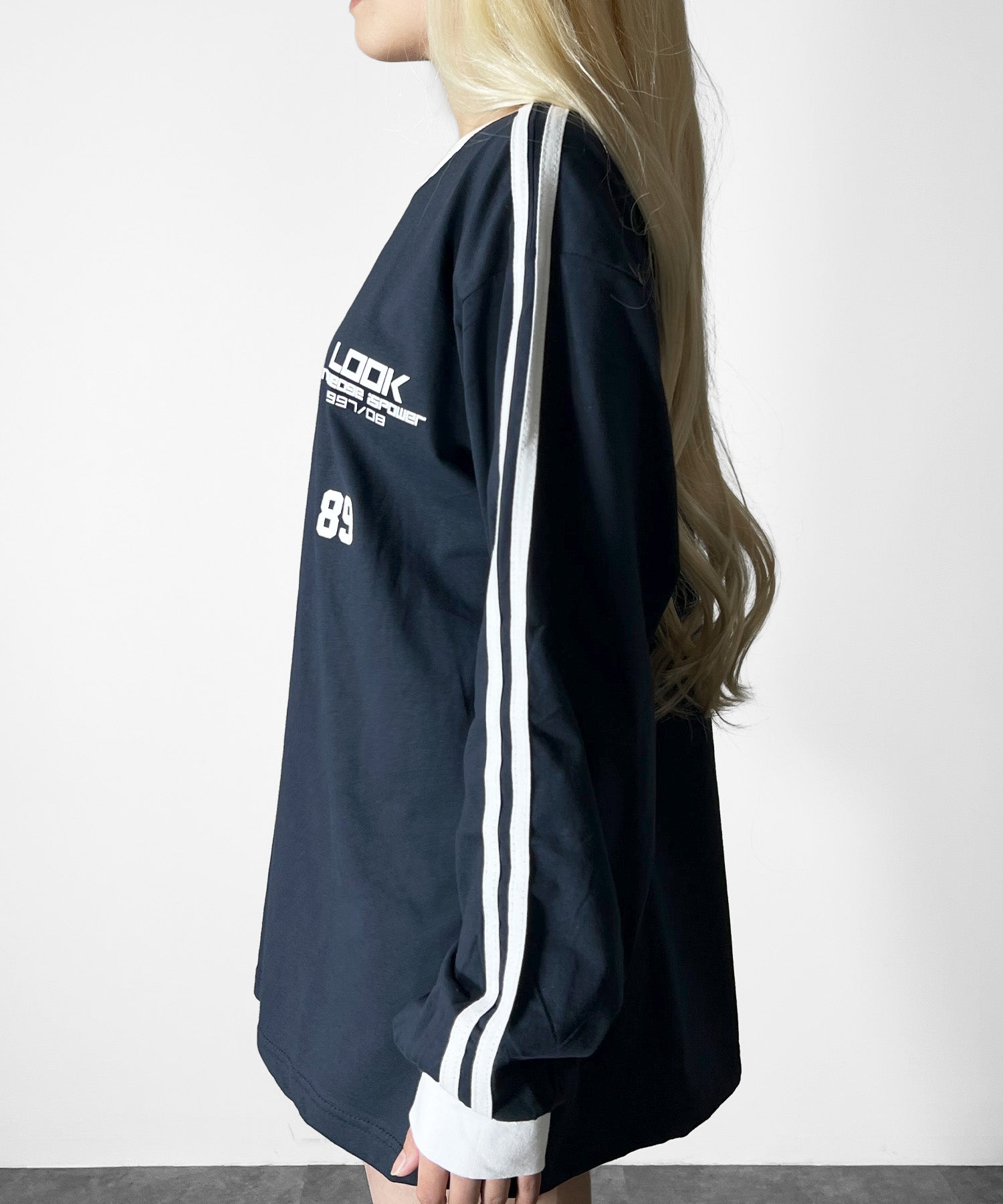 ユニフォーム風ロングTシャツ