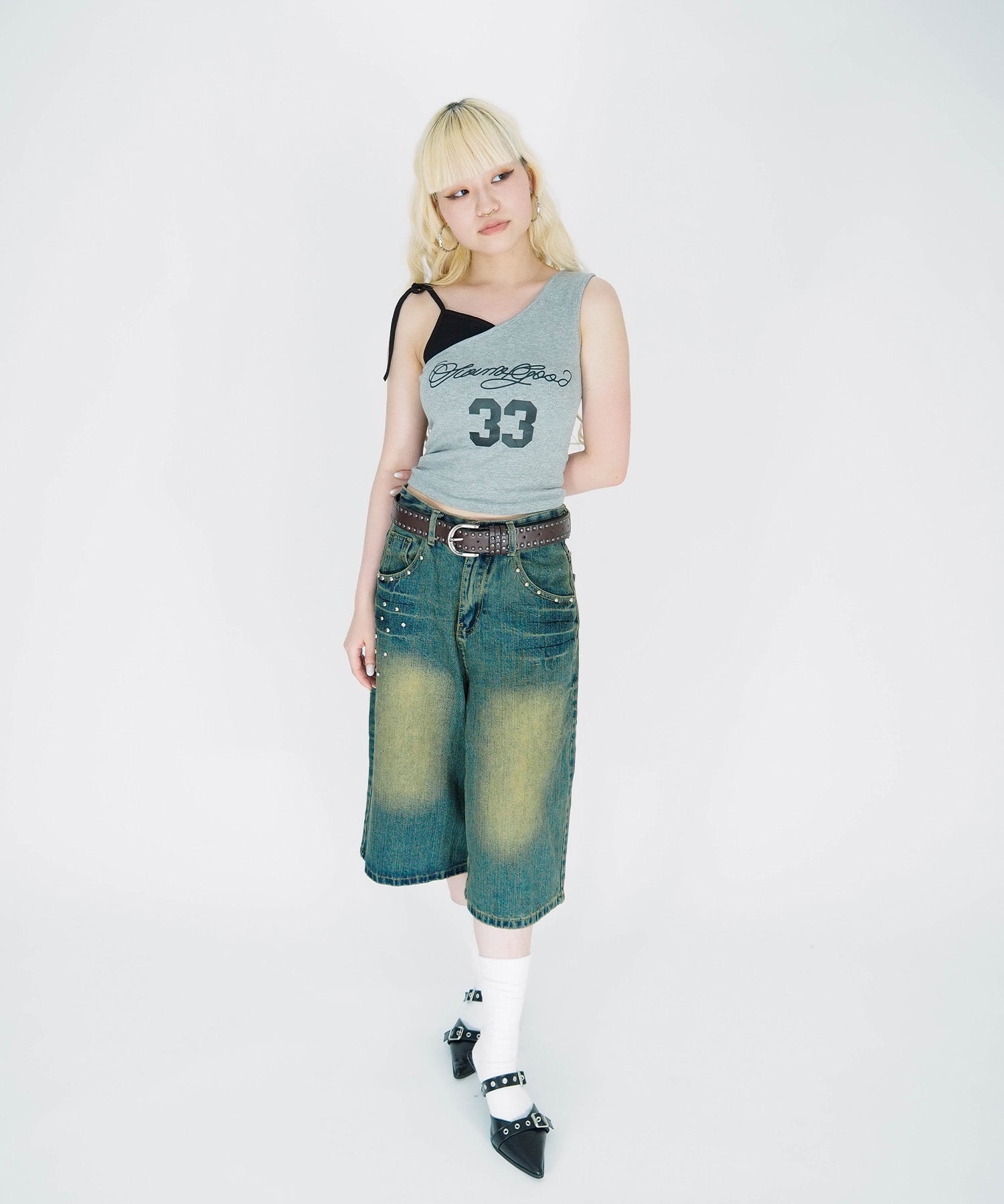 スタッズバミューダデニムパンツ