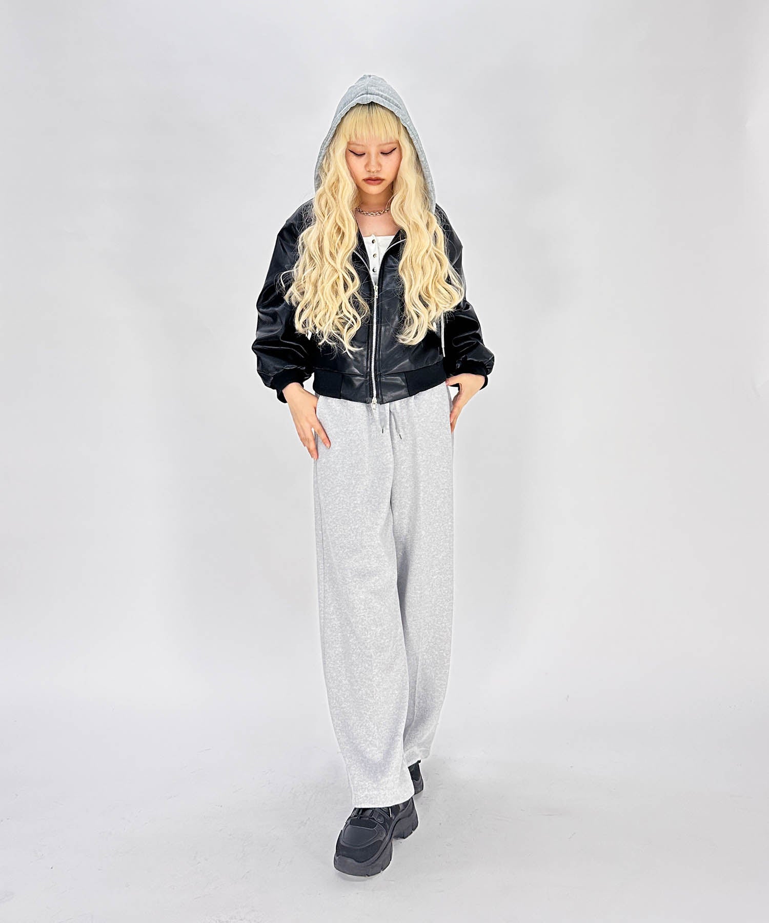 クロムレタリングスウェットパンツ