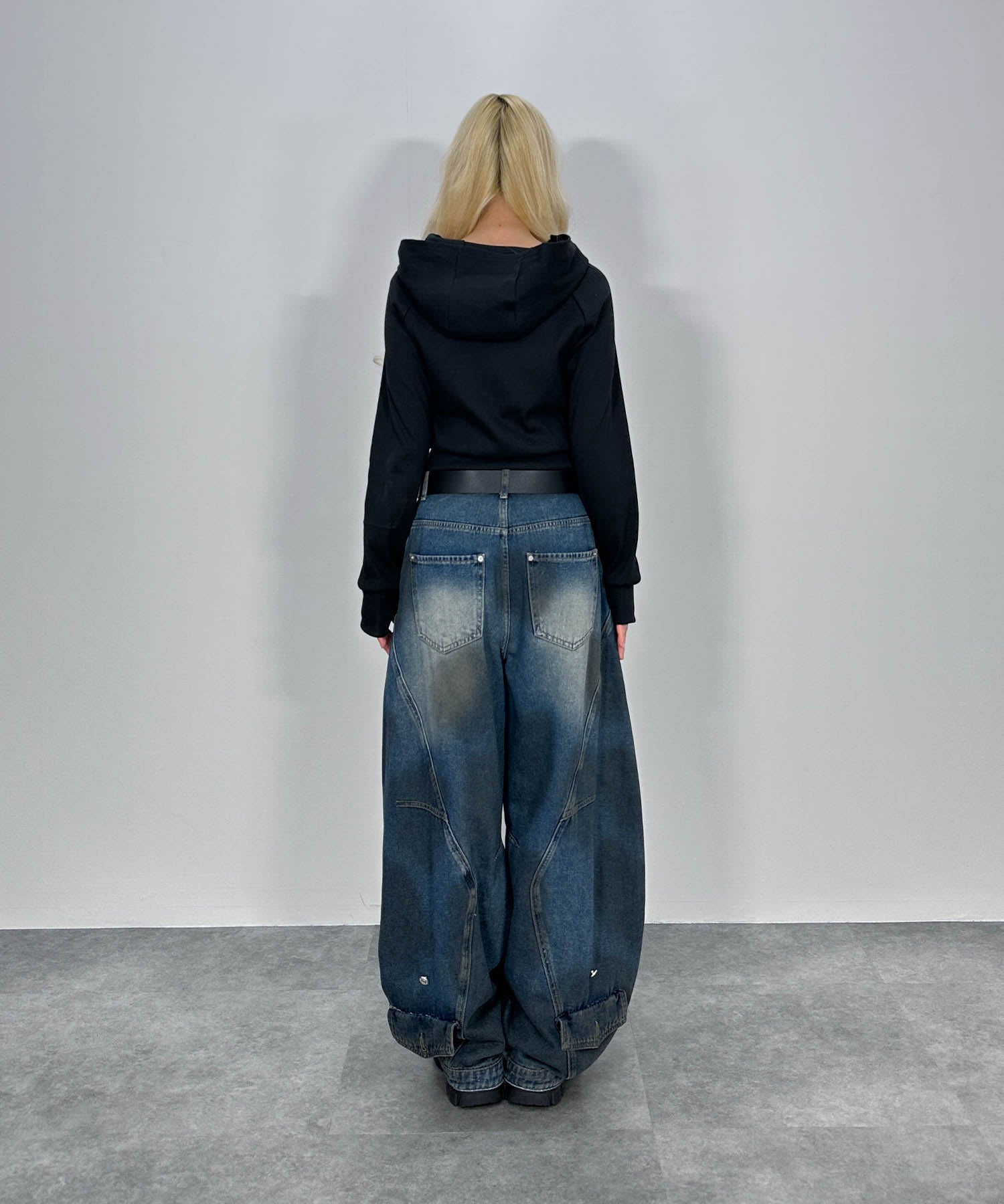 スタッズリブフードパーカー