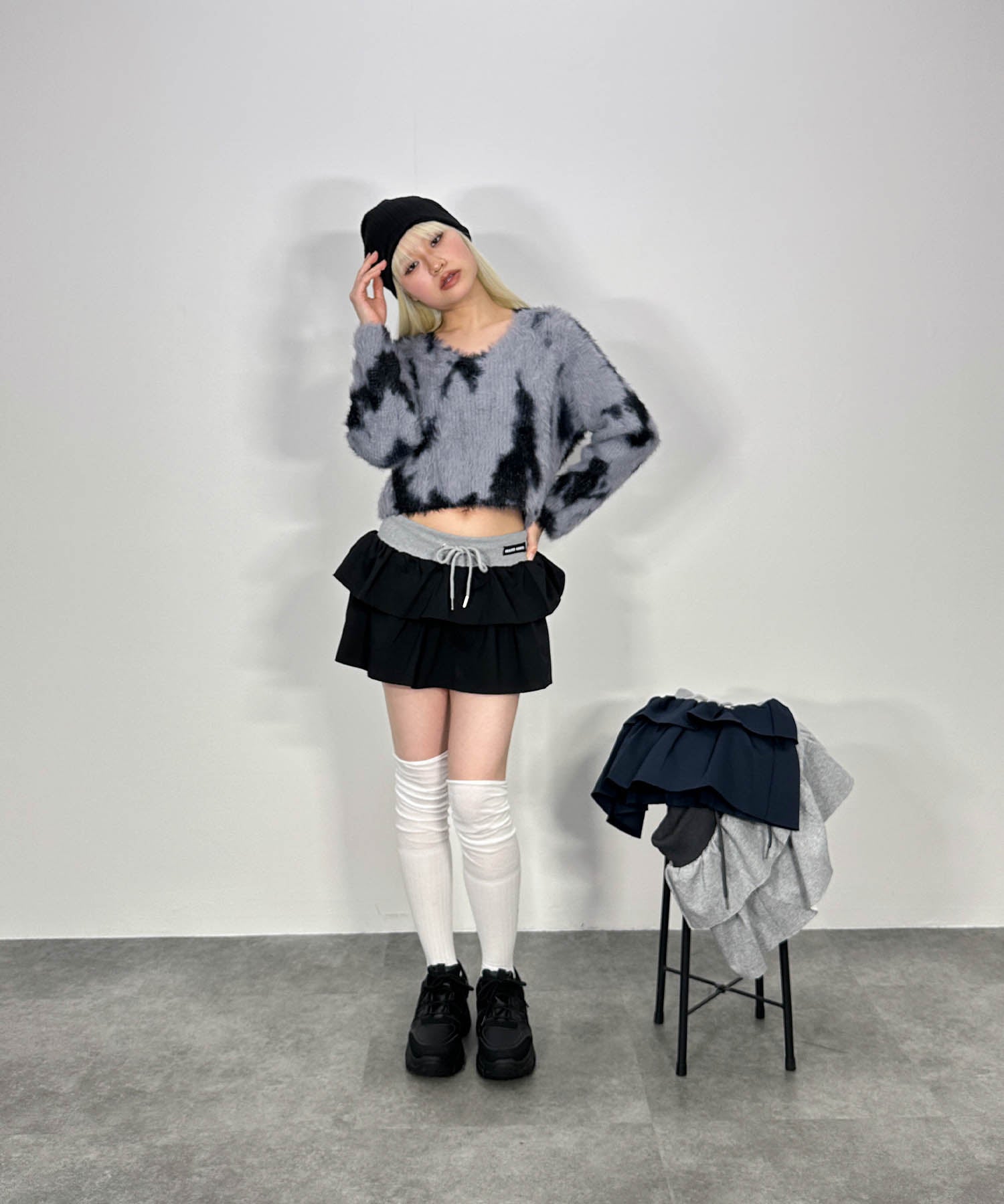 バイカラーフリルスウェットミニスカート