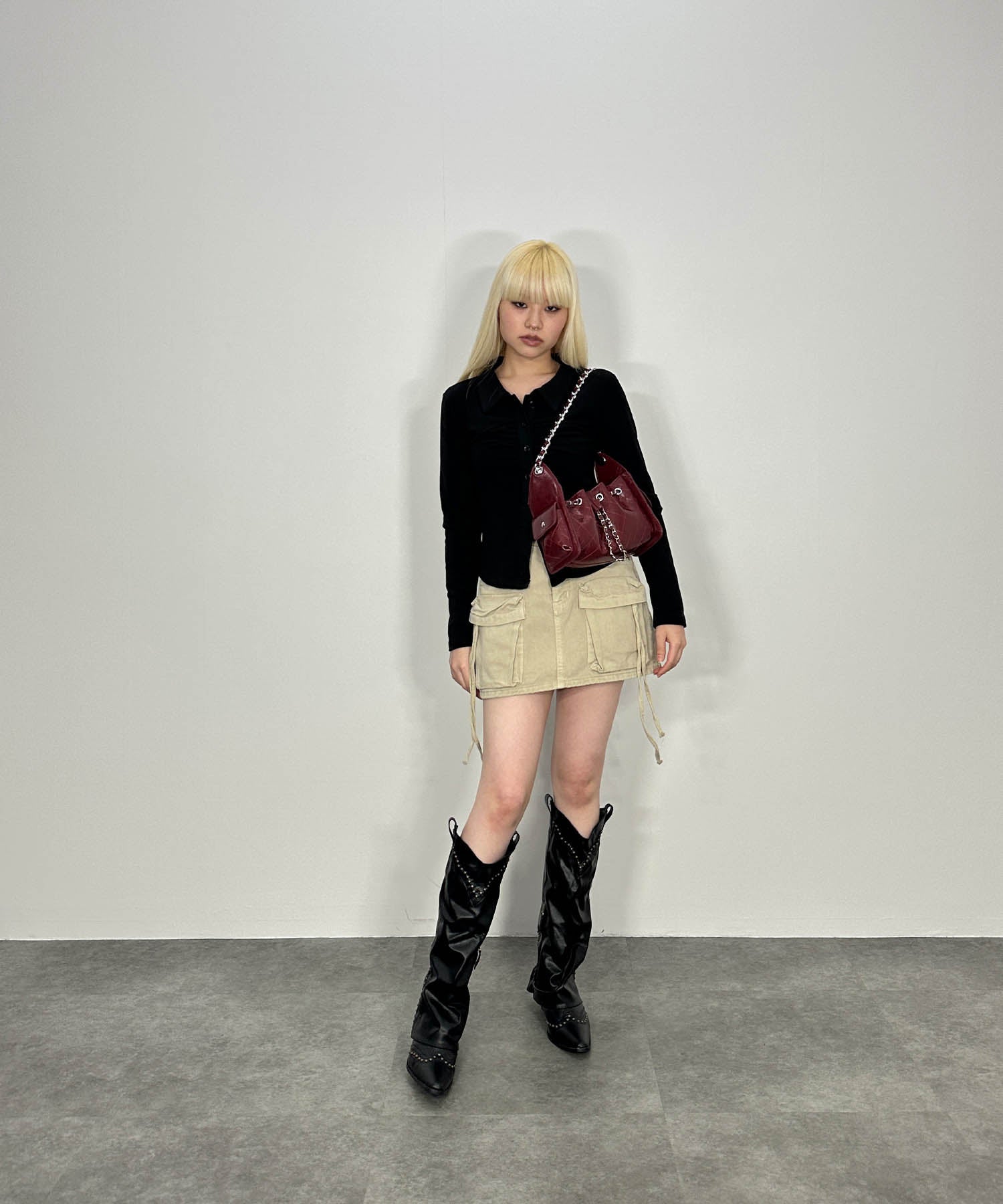 ボタンシャーリングシャツデザイントップス