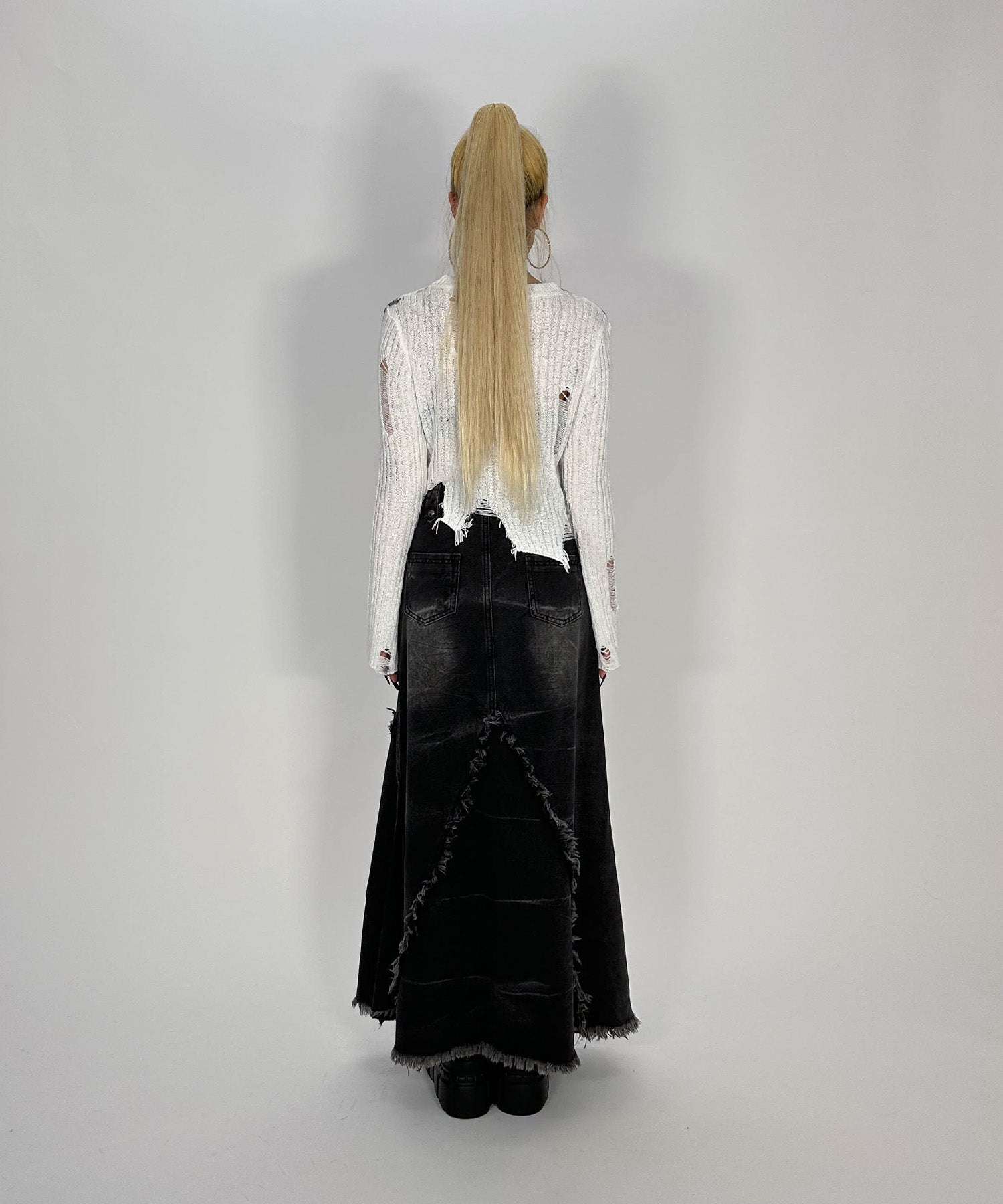 アシンメトリーダメージニット