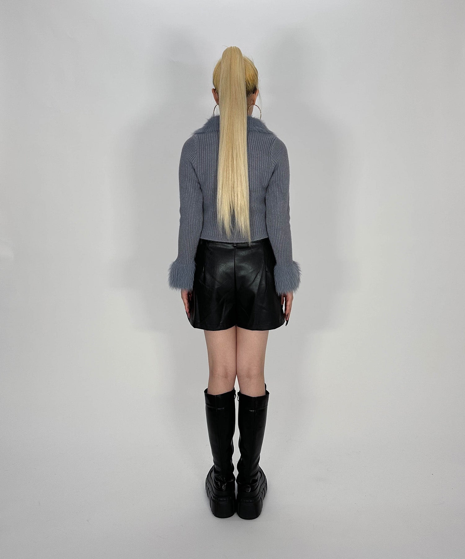 ファー付きダブルジップニット