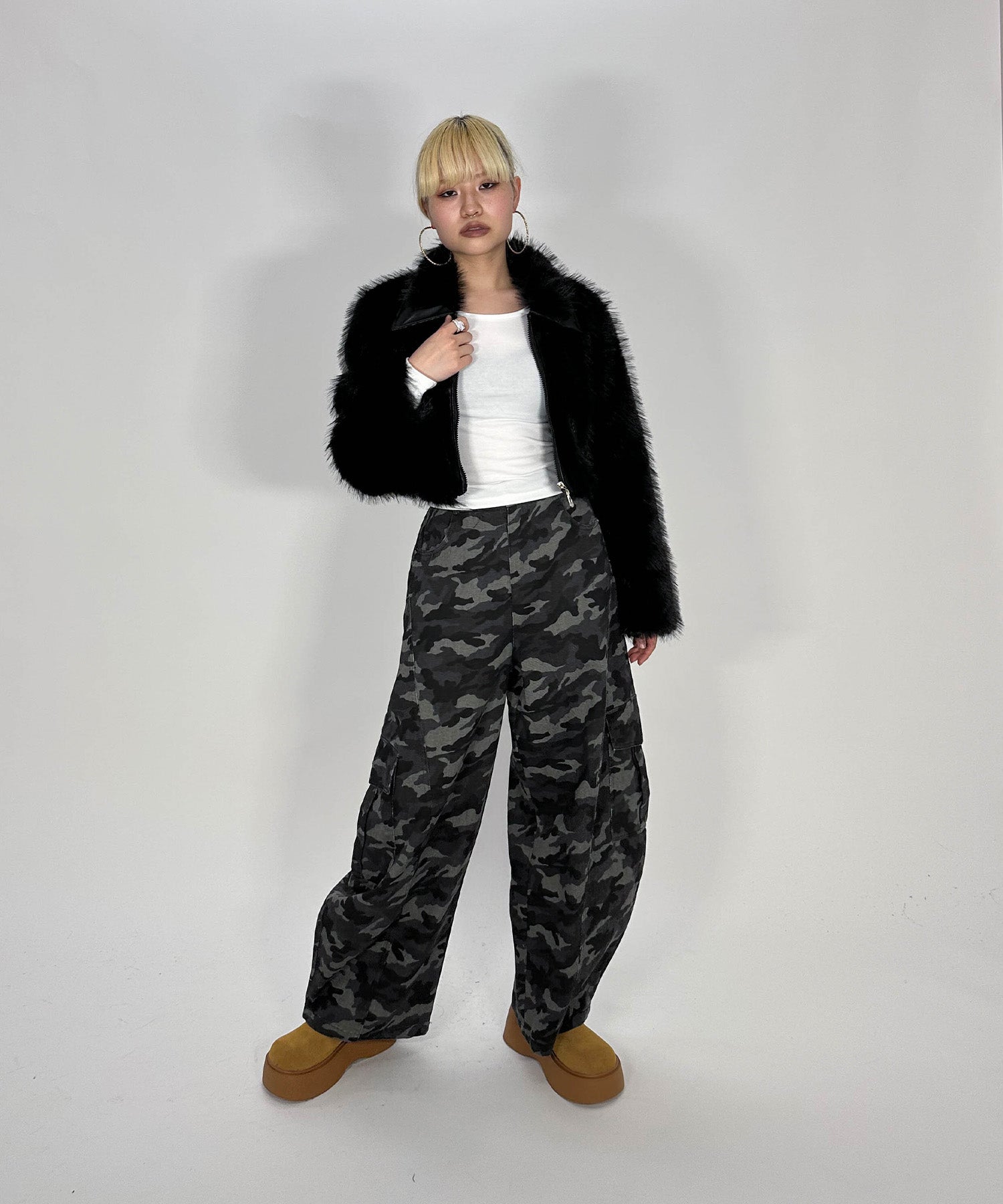 カモ柄バルーンパンツ