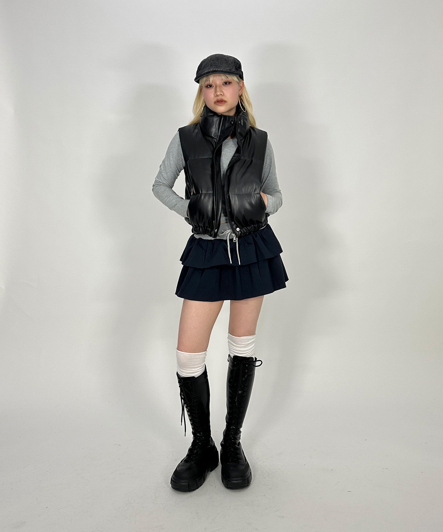 合皮レザーダウンベスト