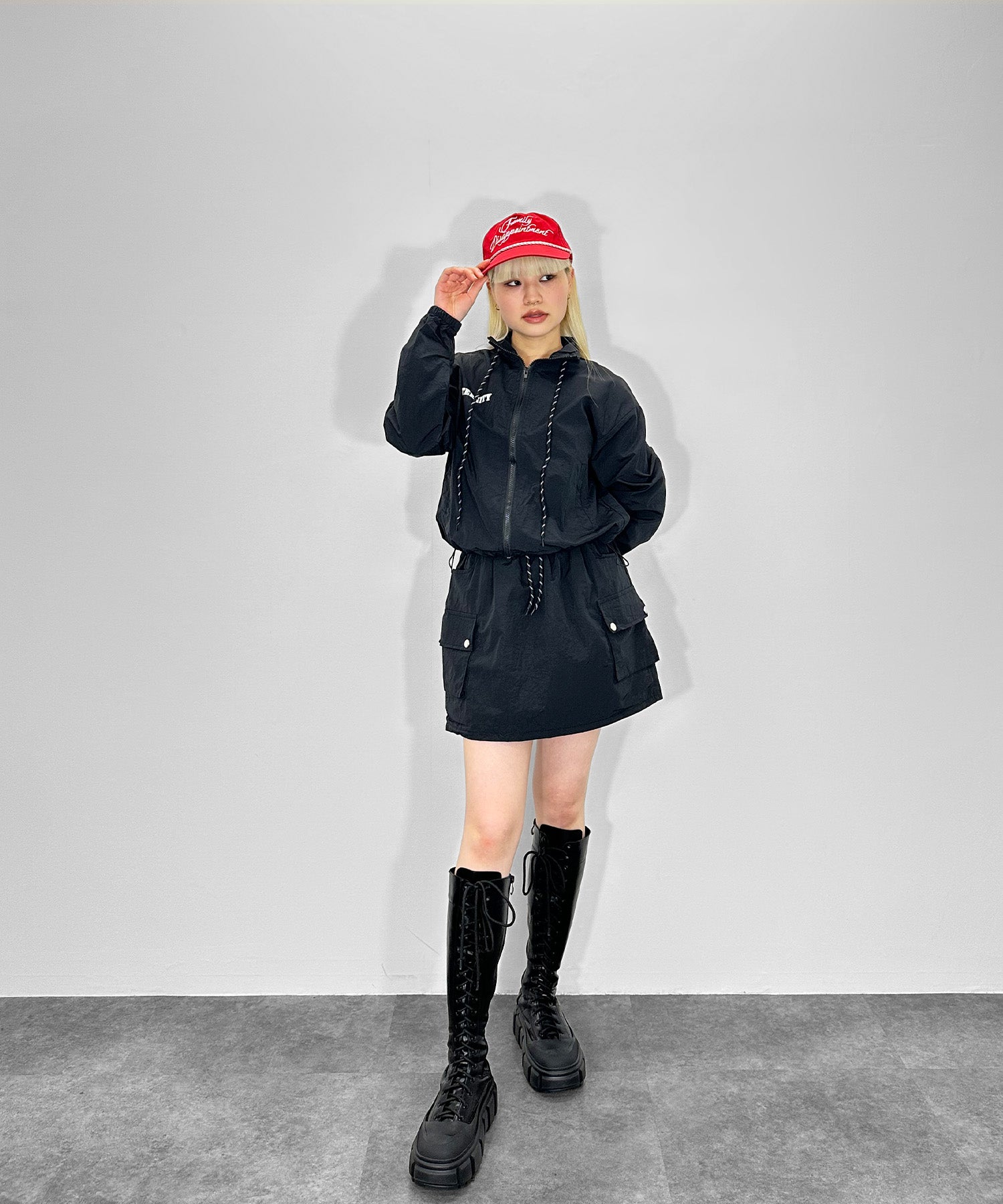 ナイロンマルチポケットスカート