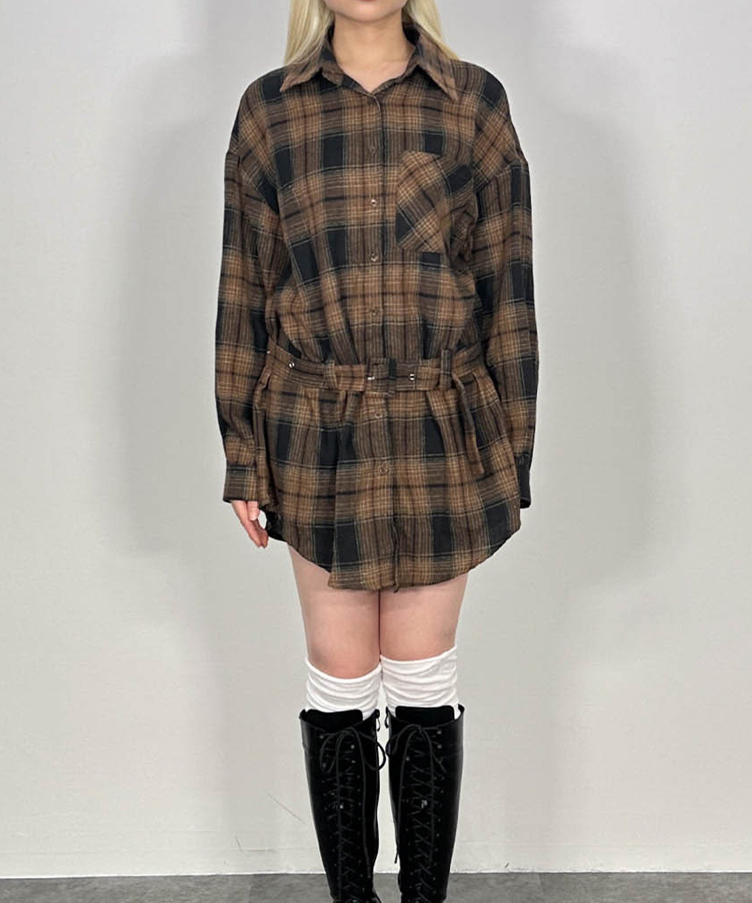 ベルトチェックシャツ