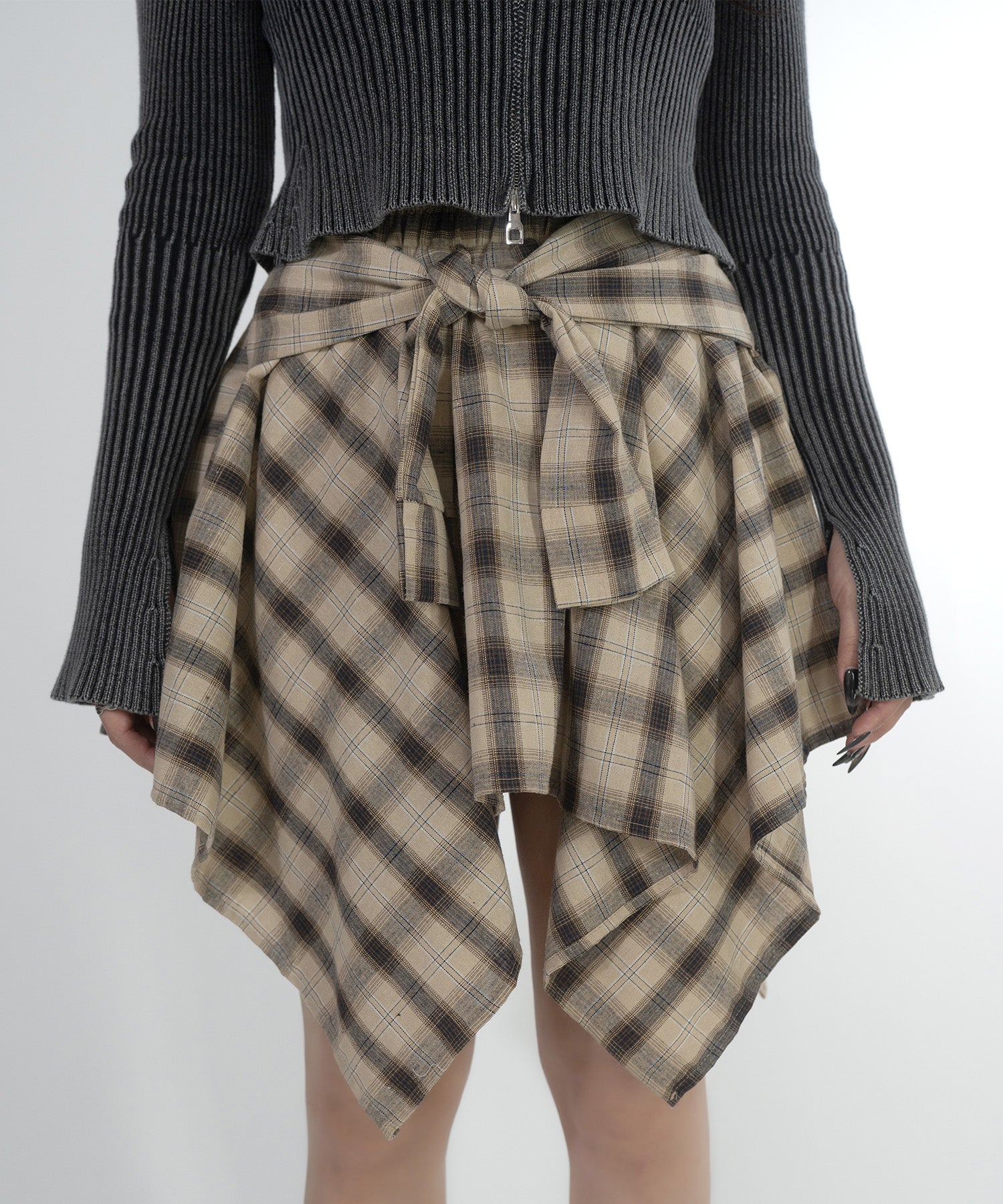 腰巻きシャツ風スカート