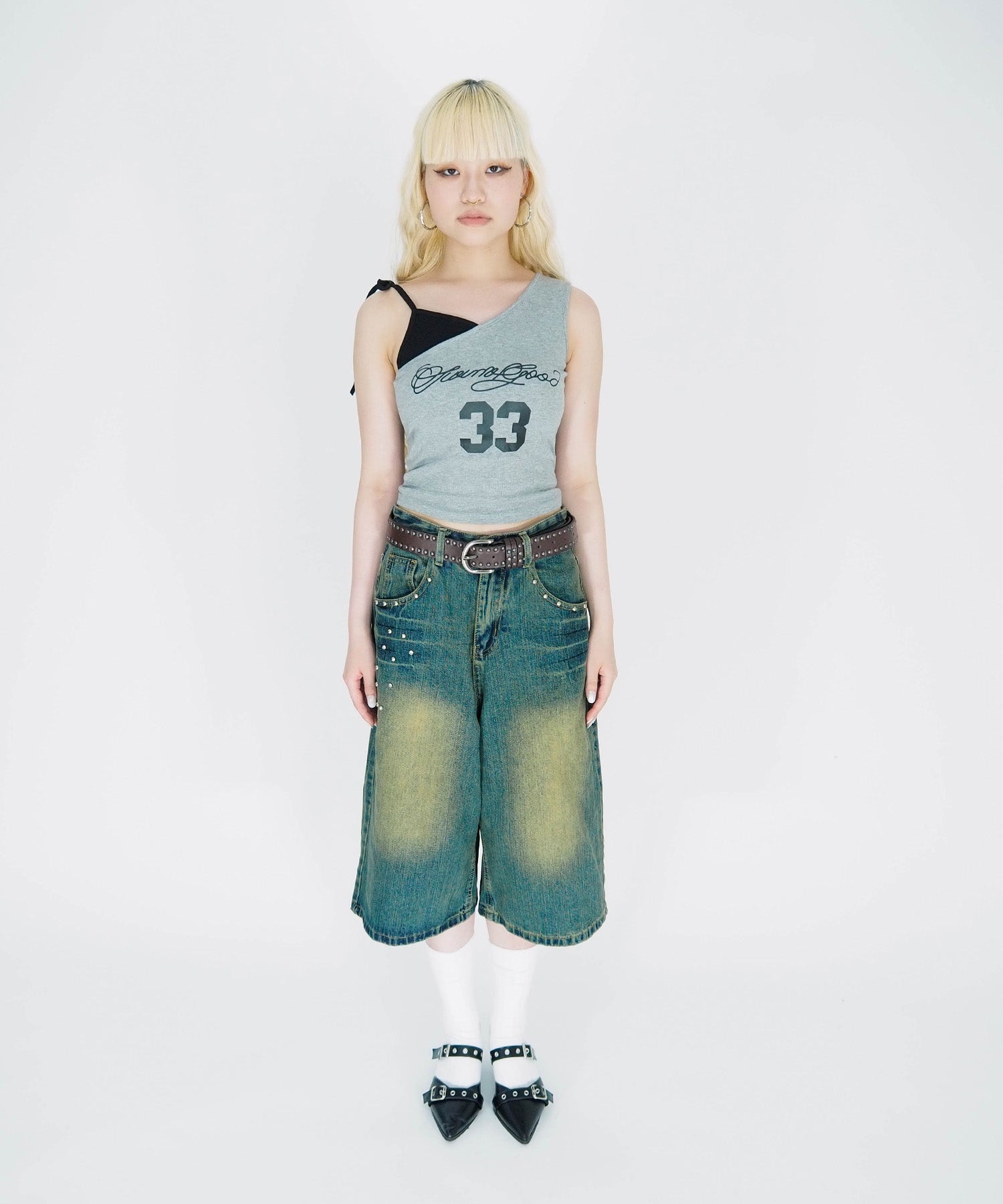 スタッズバミューダデニムパンツ