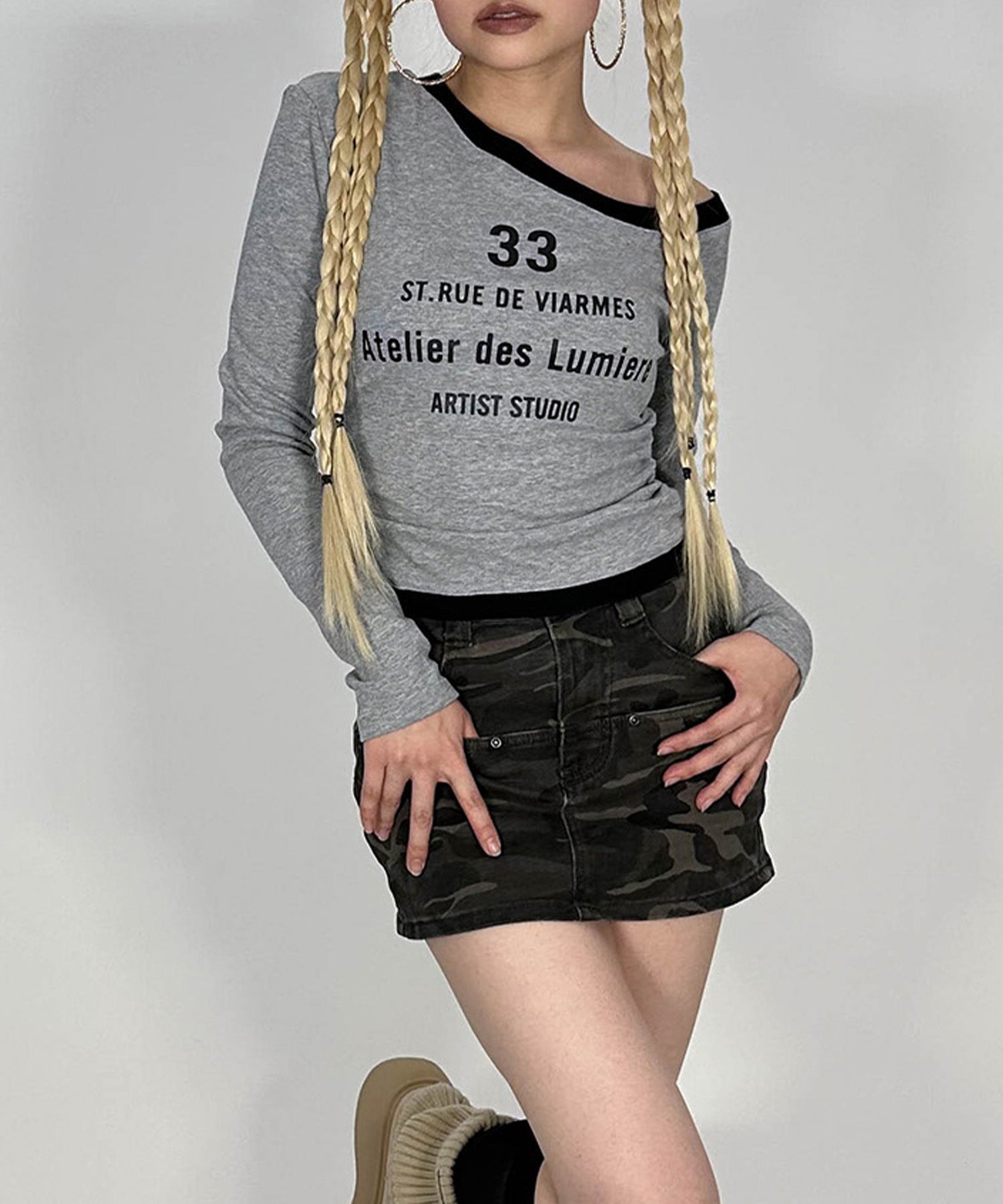 ワンショルダークロップドトップス