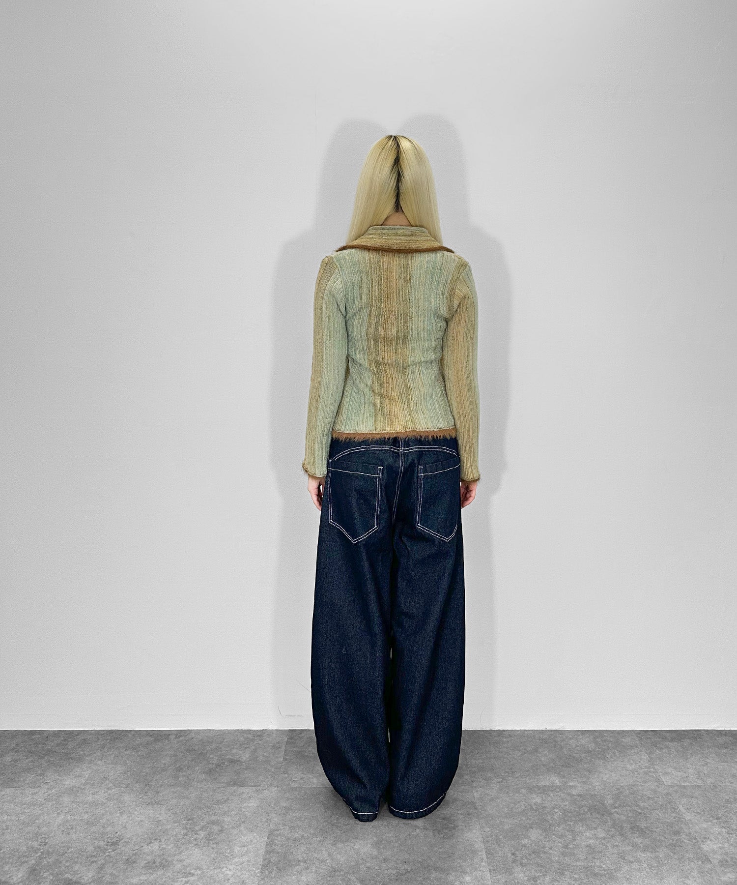 ファートリムジップトップス