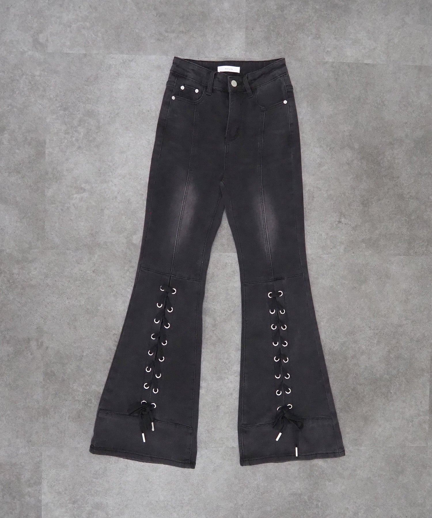 レースアップストレッチフレアパンツ