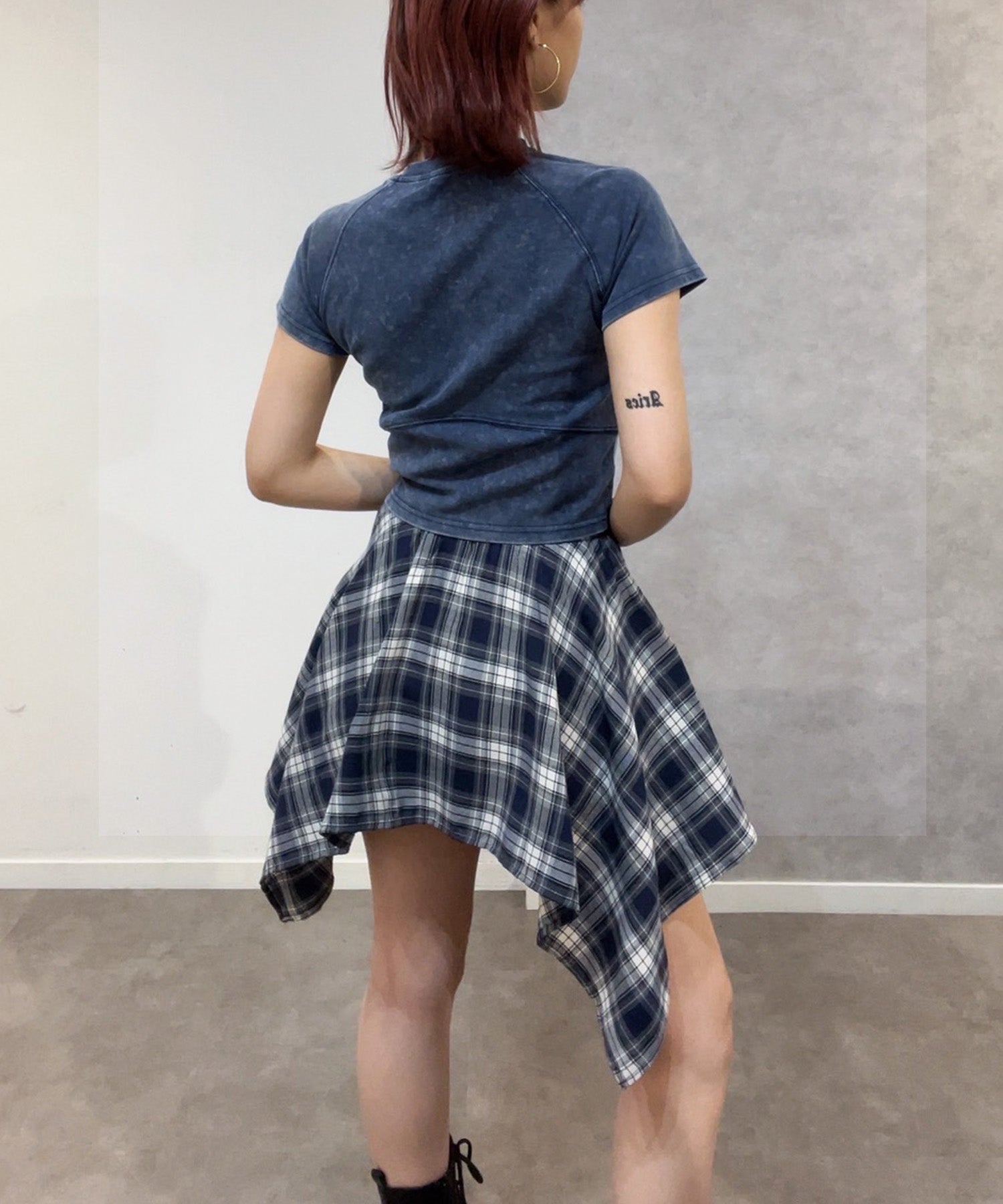 腰巻きシャツ風スカート