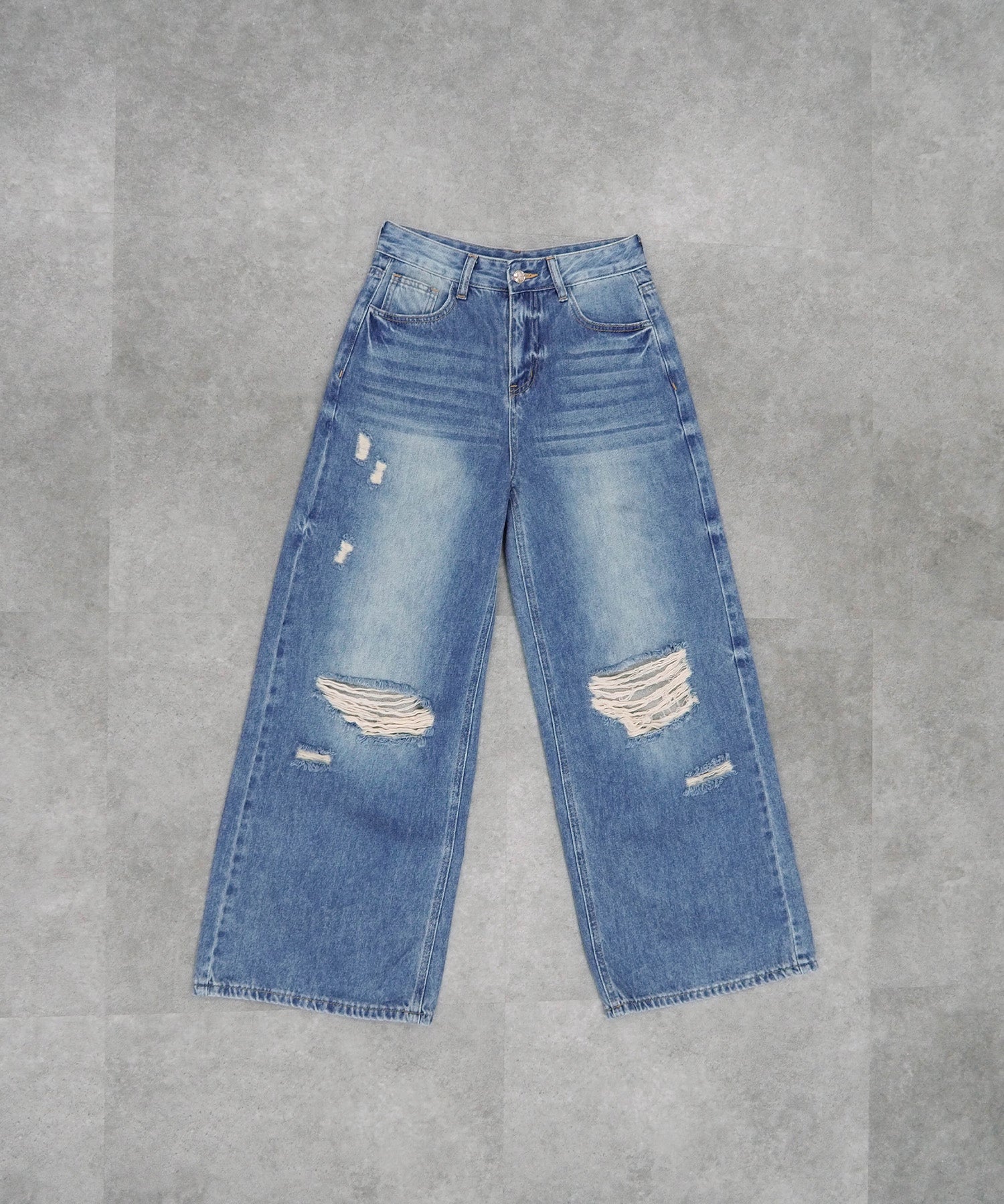 ダメージエンボスデニム