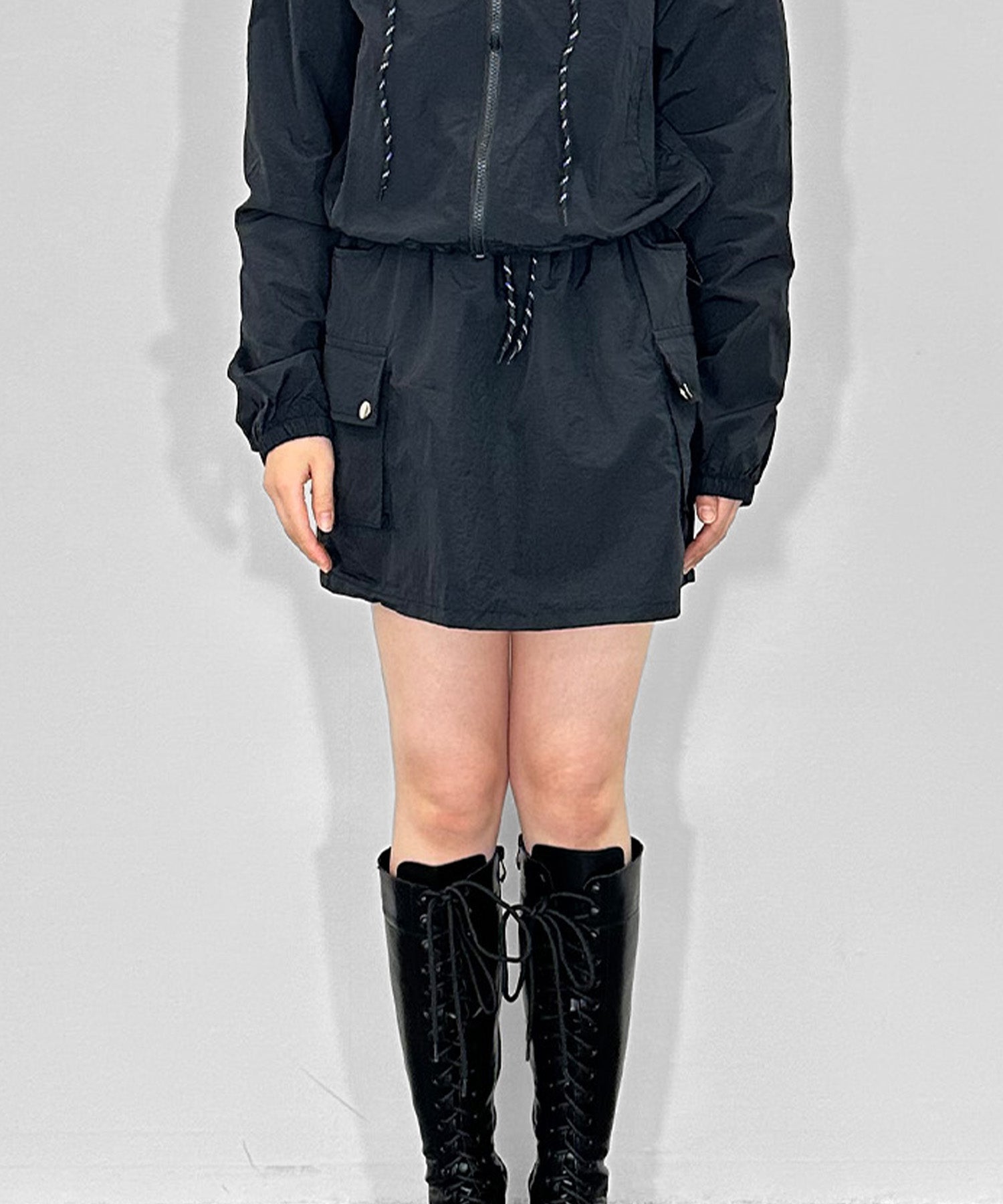 ナイロンマルチポケットスカート