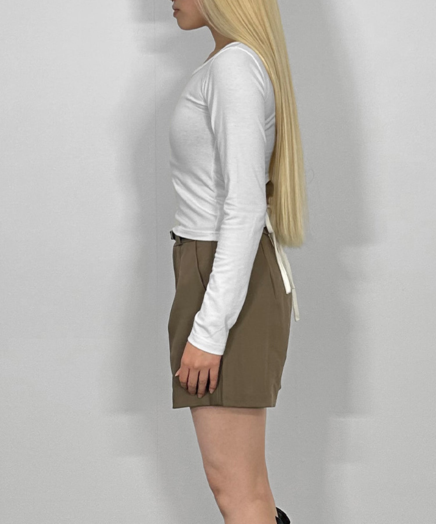 バックダブルストラップロングTシャツ