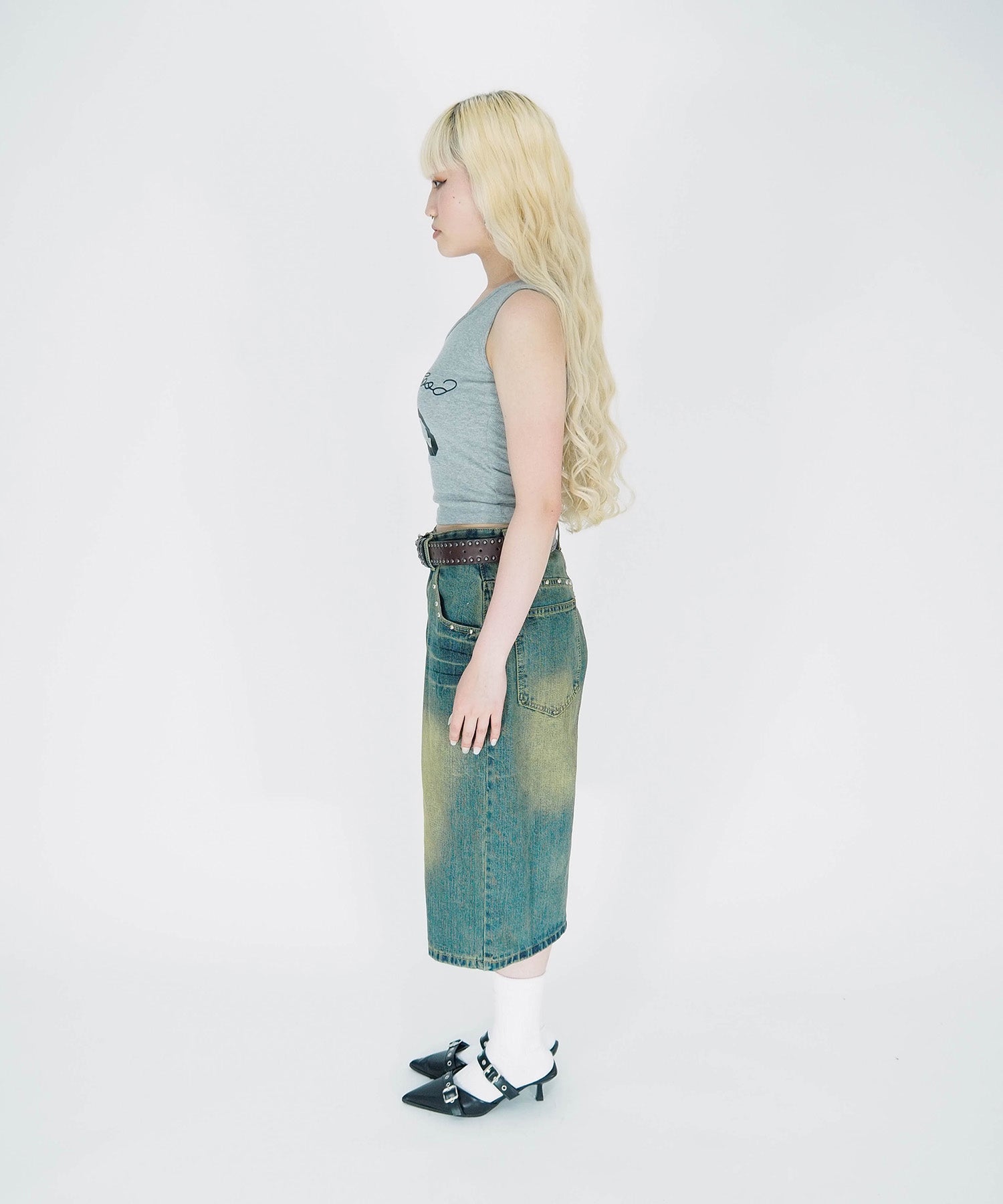 スタッズバミューダデニムパンツ