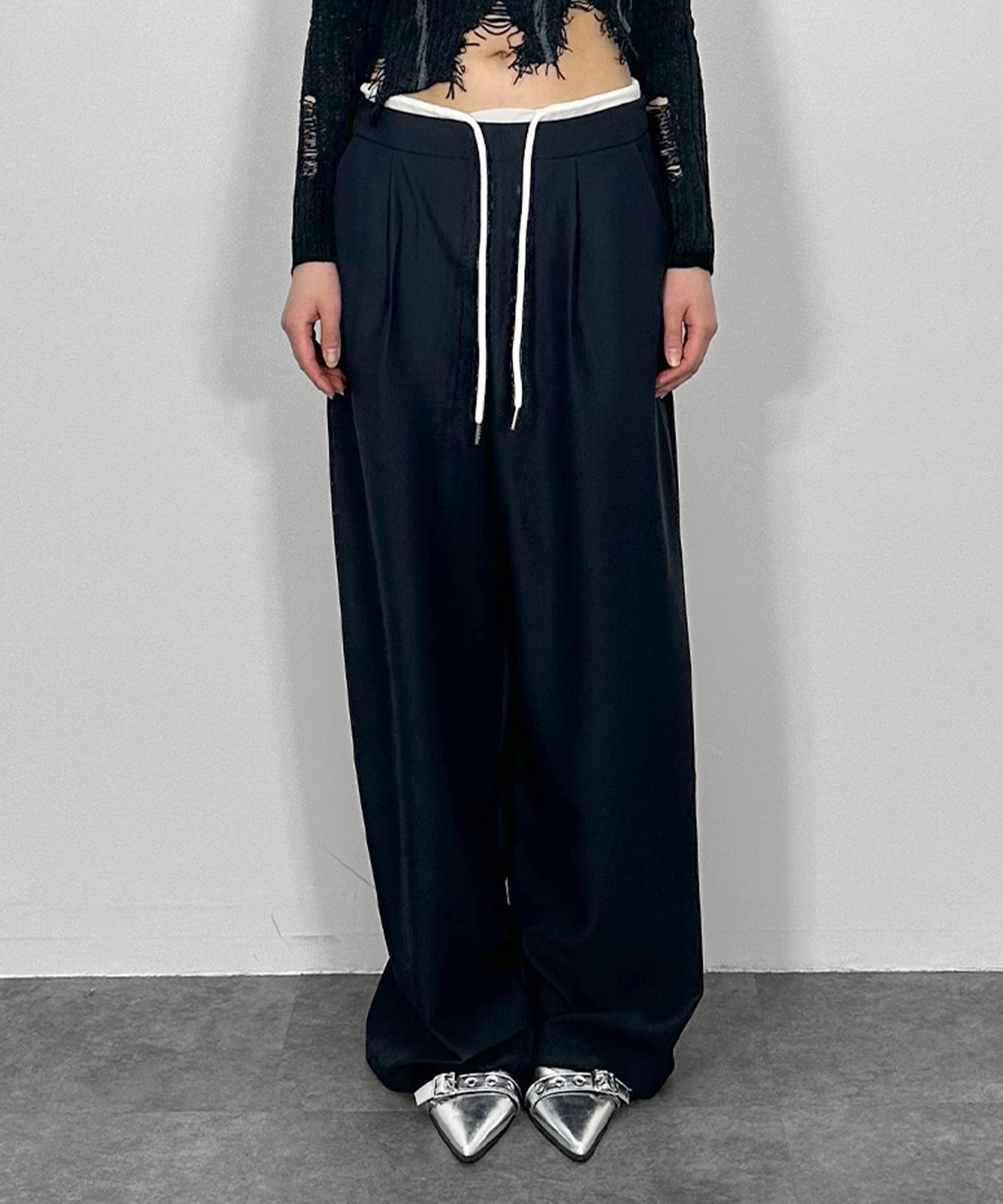 ウエストレイヤードスラックス