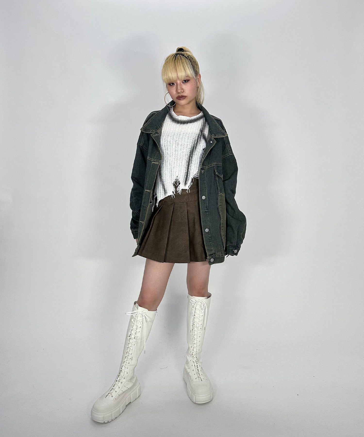 レザープリーツスカート