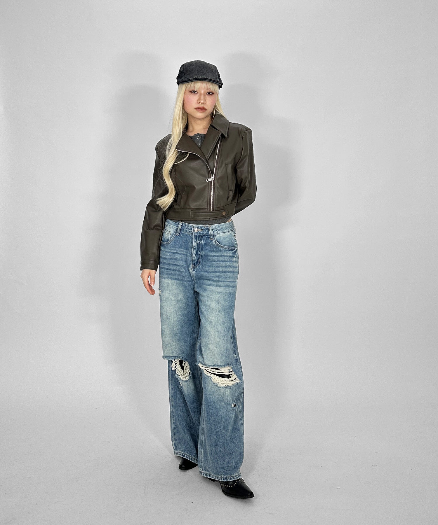 ダメージエンボスデニム