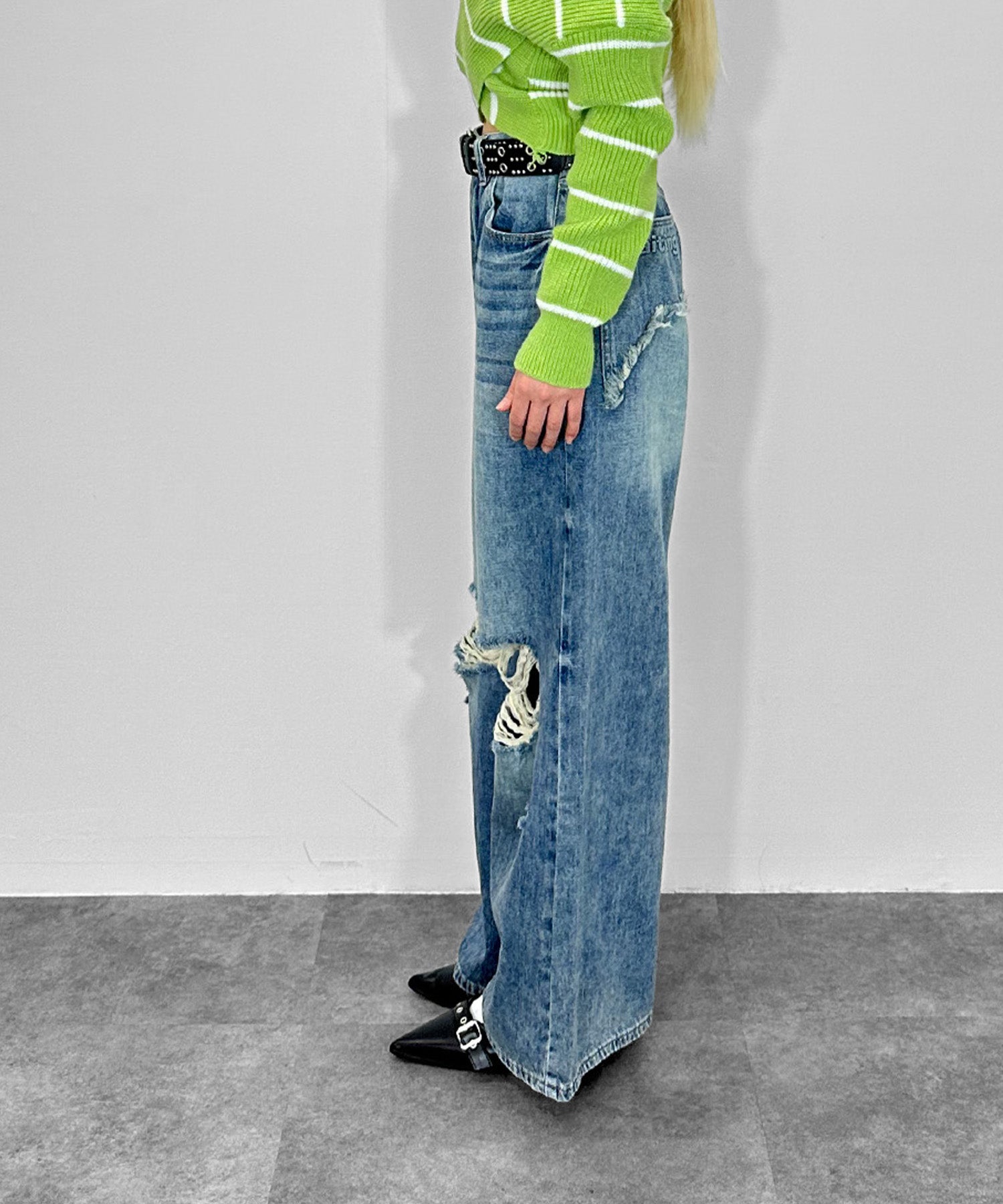 ダメージエンボスデニム