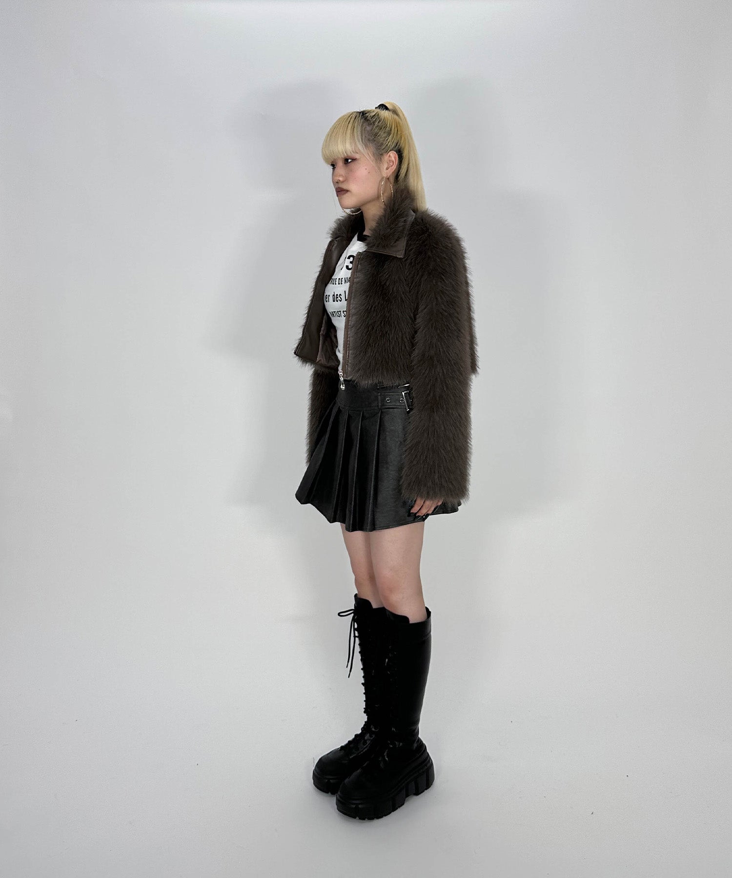 レザープリーツスカート