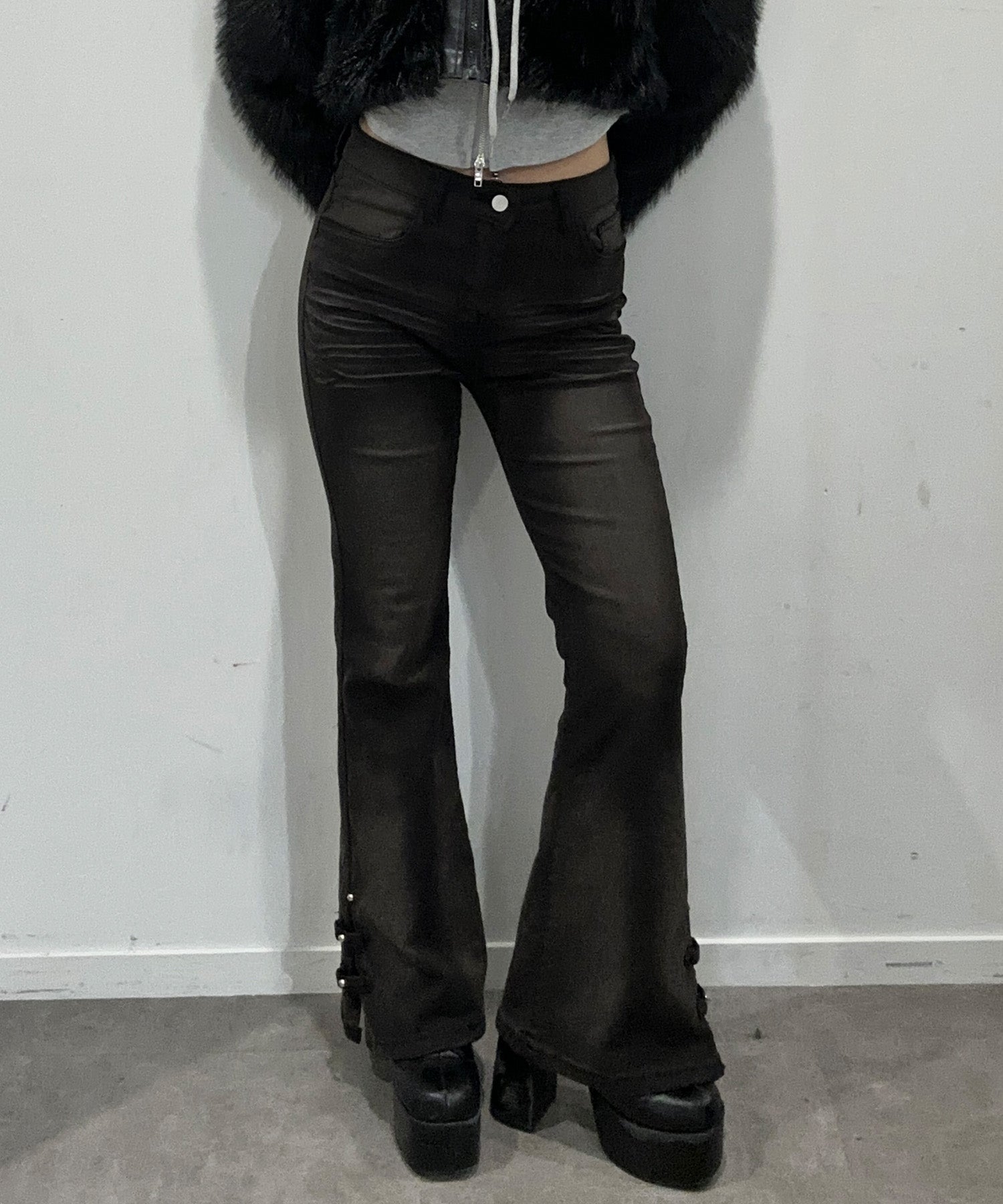 バウンドフレアデニム