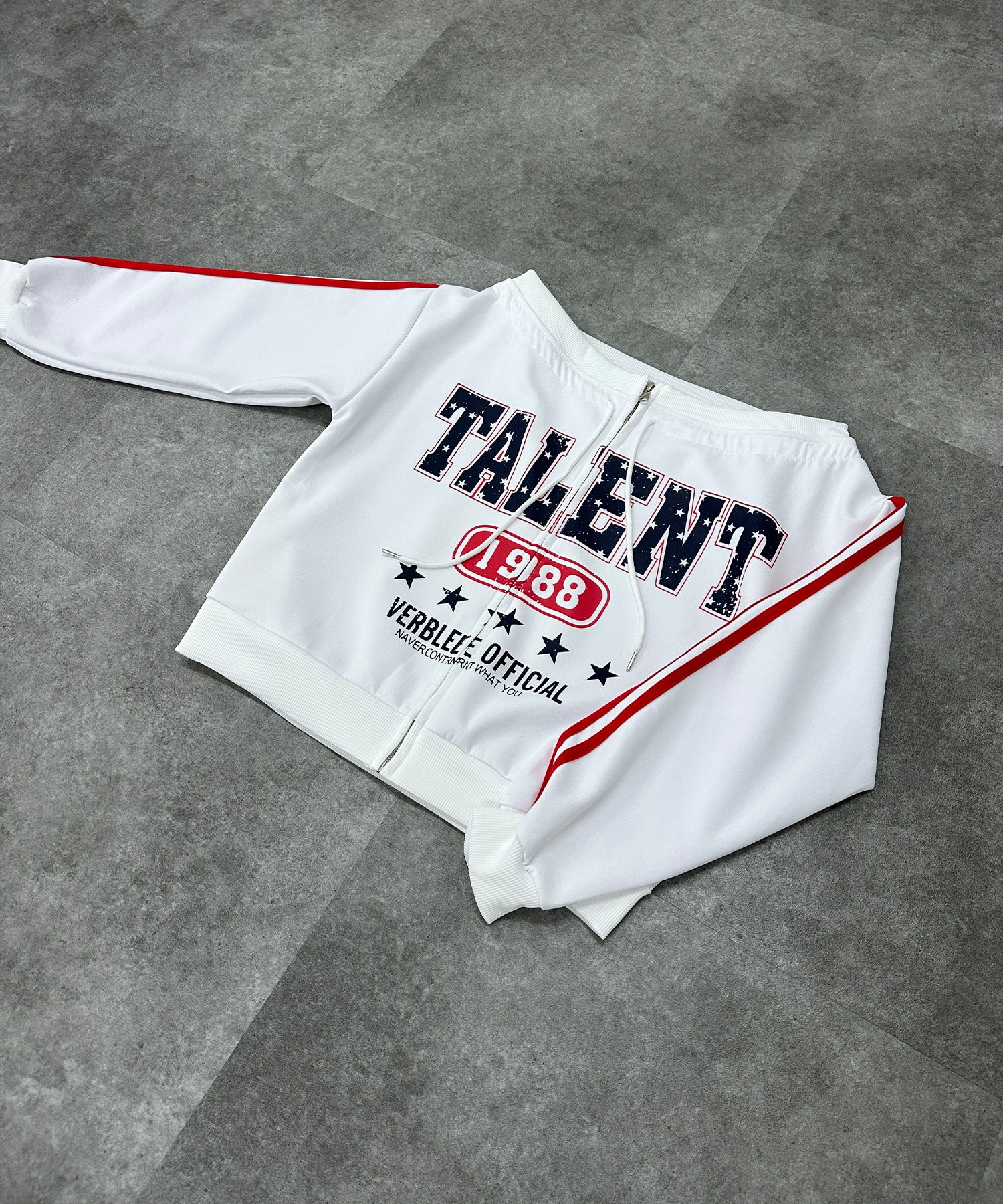 ジップアップオフショルTARENTスウェット