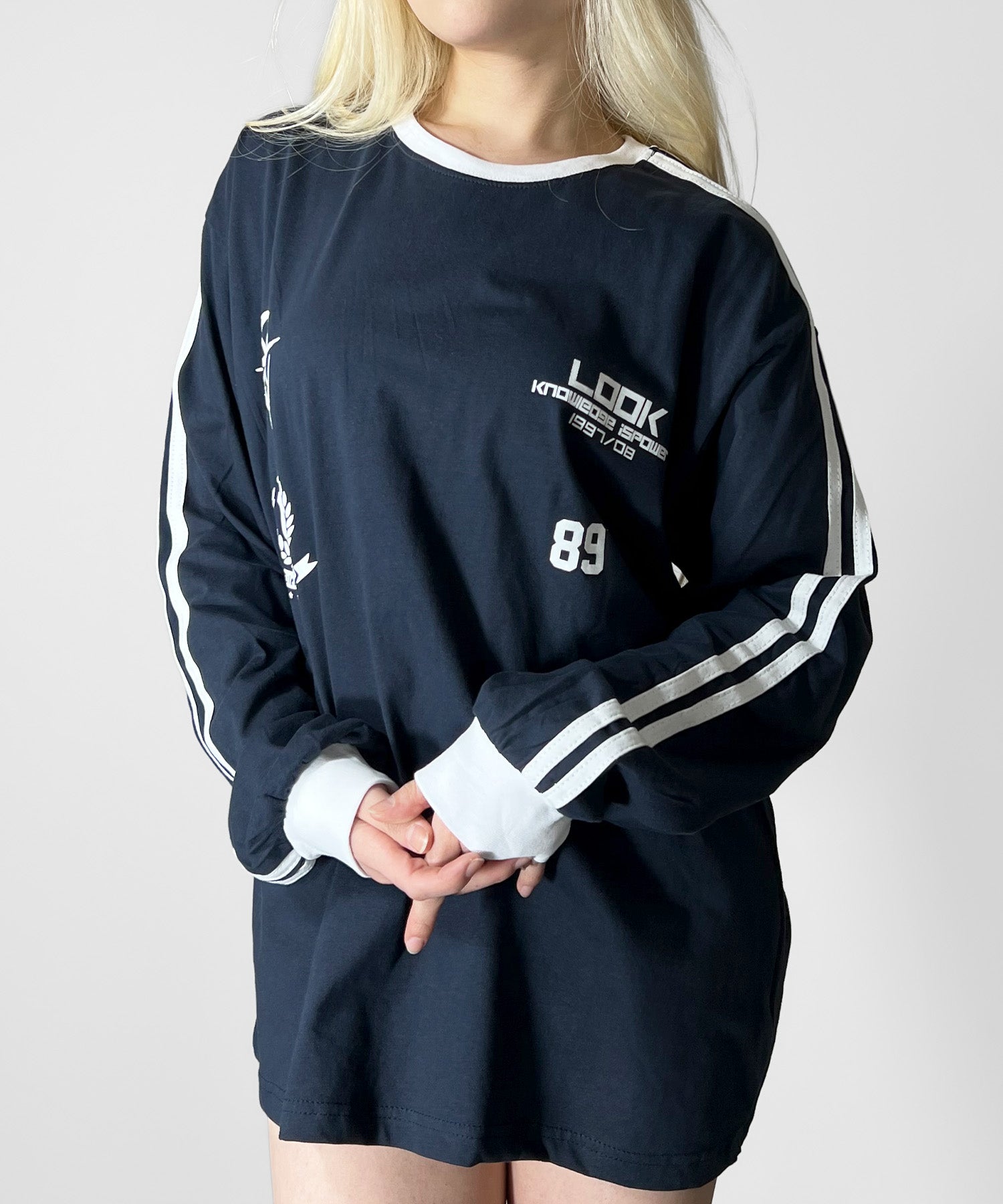 ユニフォーム風ロングTシャツ