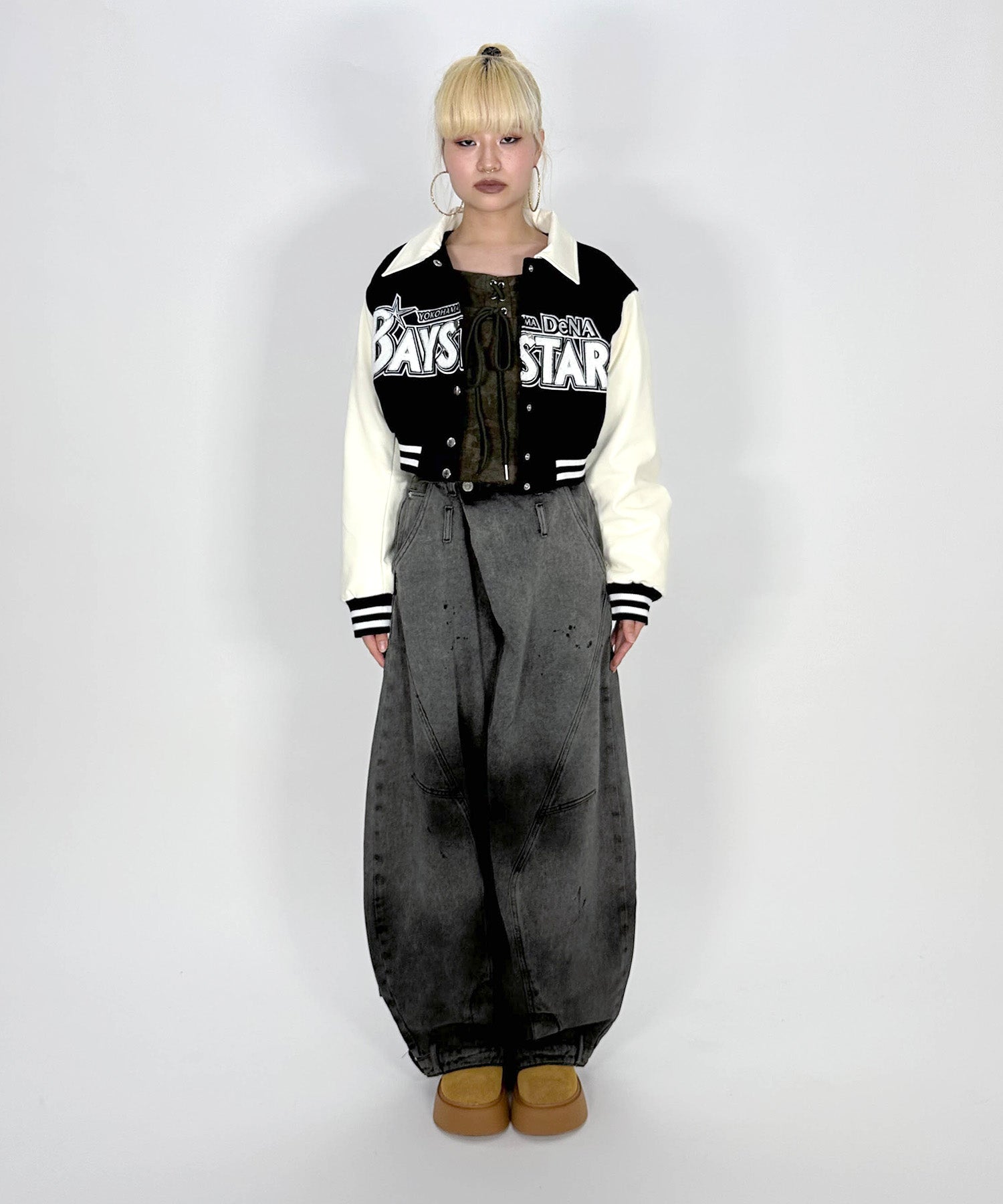 BAYSTARS ライセンス商品] CROPPED VARSITY JACKET