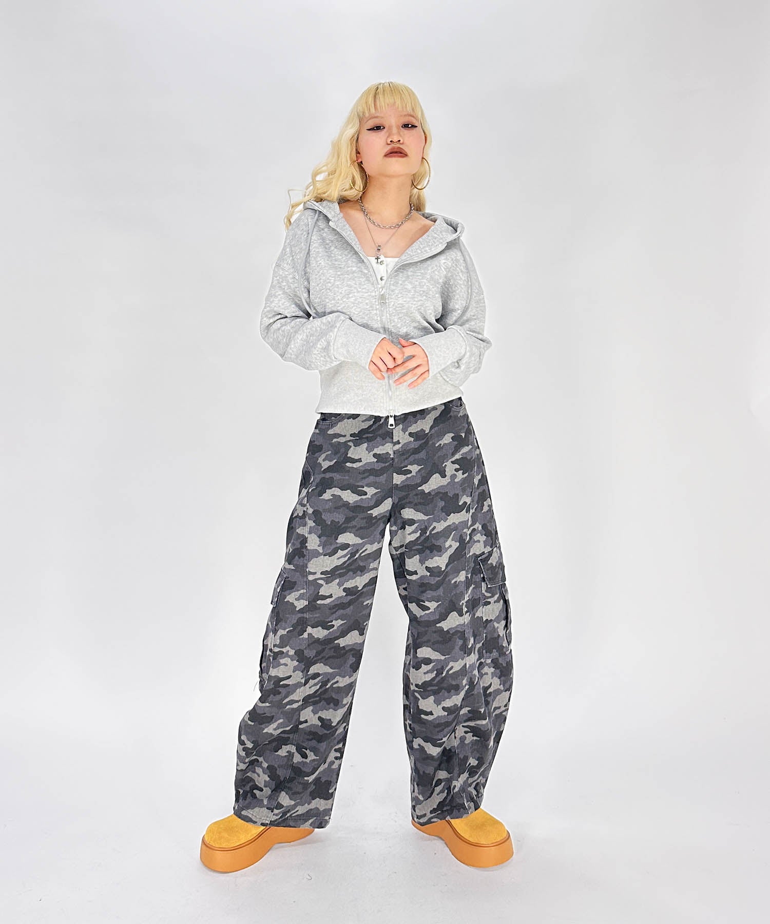 ツーウエイトパーカー