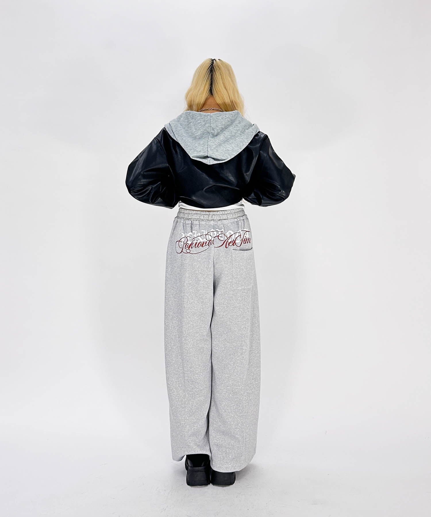 クロムレタリングスウェットパンツ