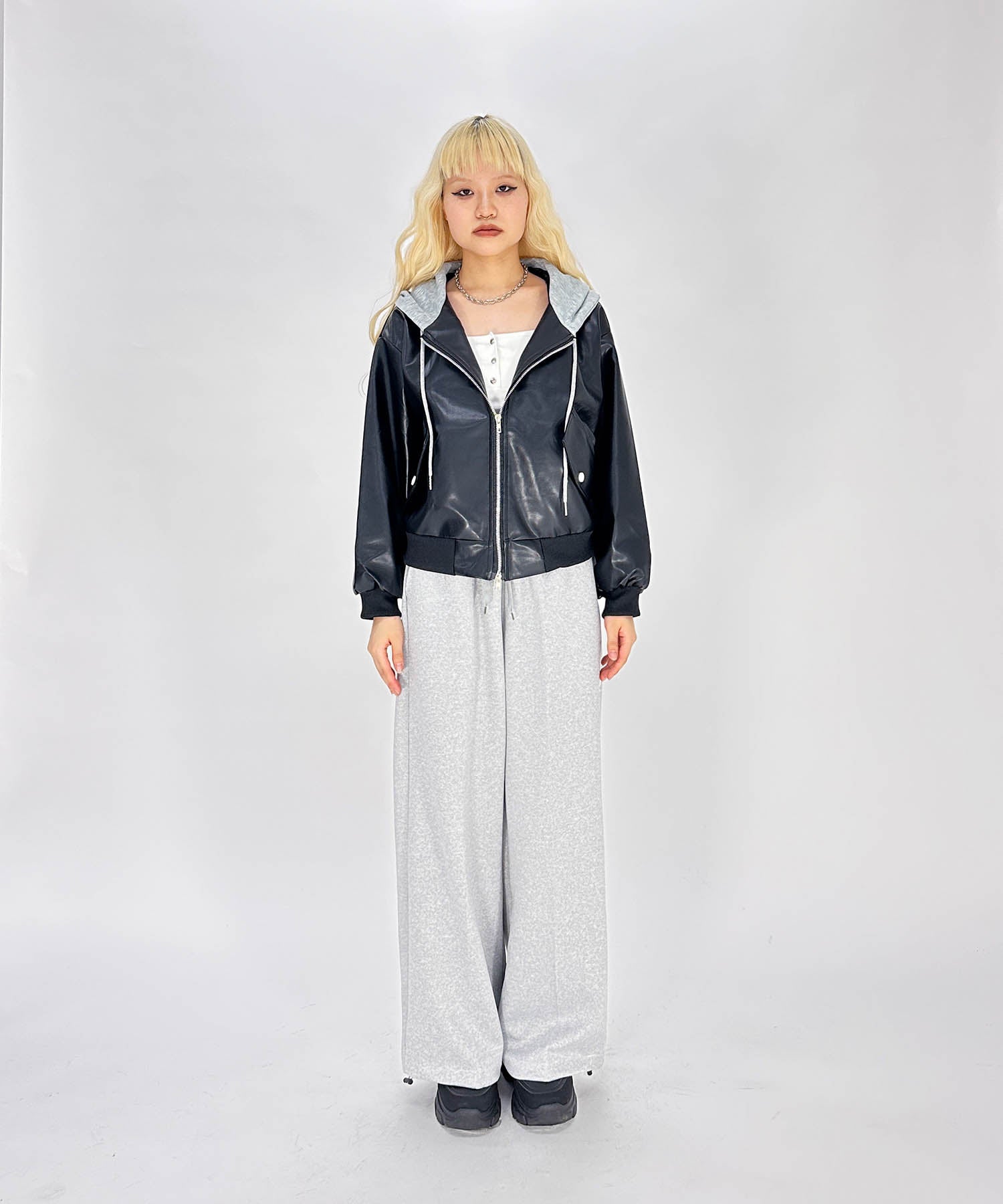 クロムレタリングスウェットパンツ