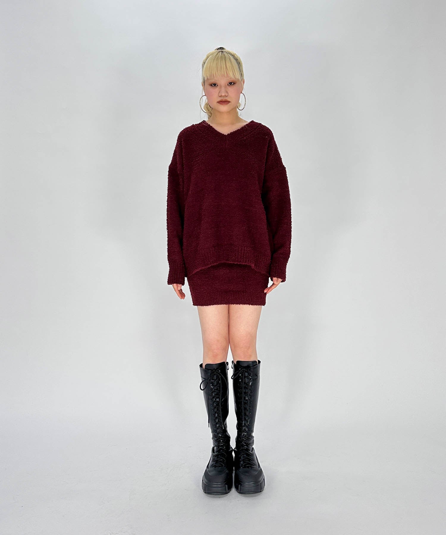 Vネックオーバーニットセットアップ