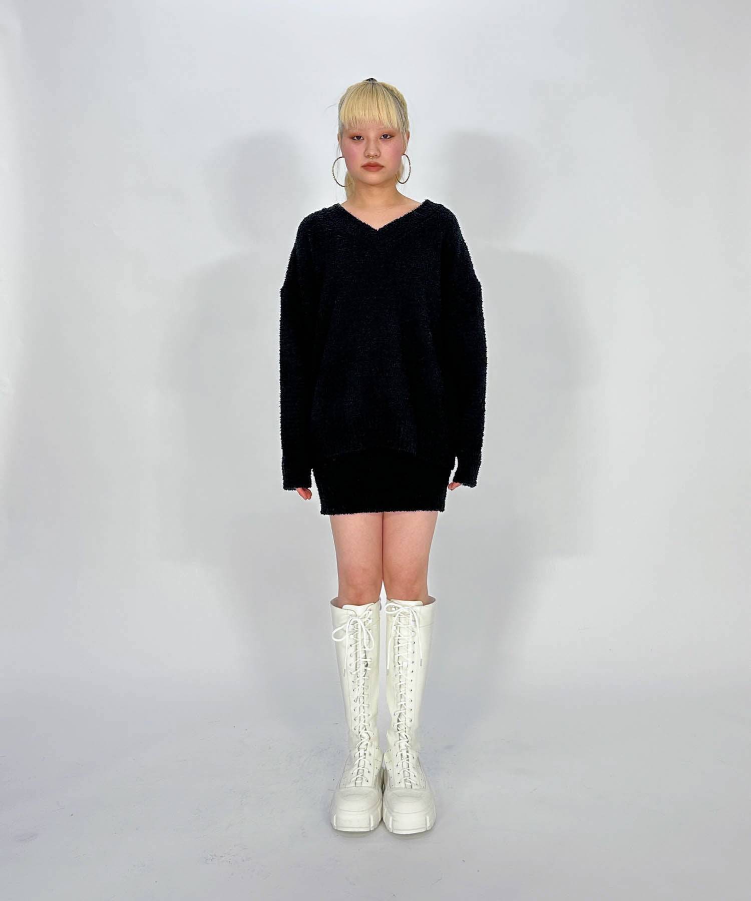 Vネックオーバーニットセットアップ