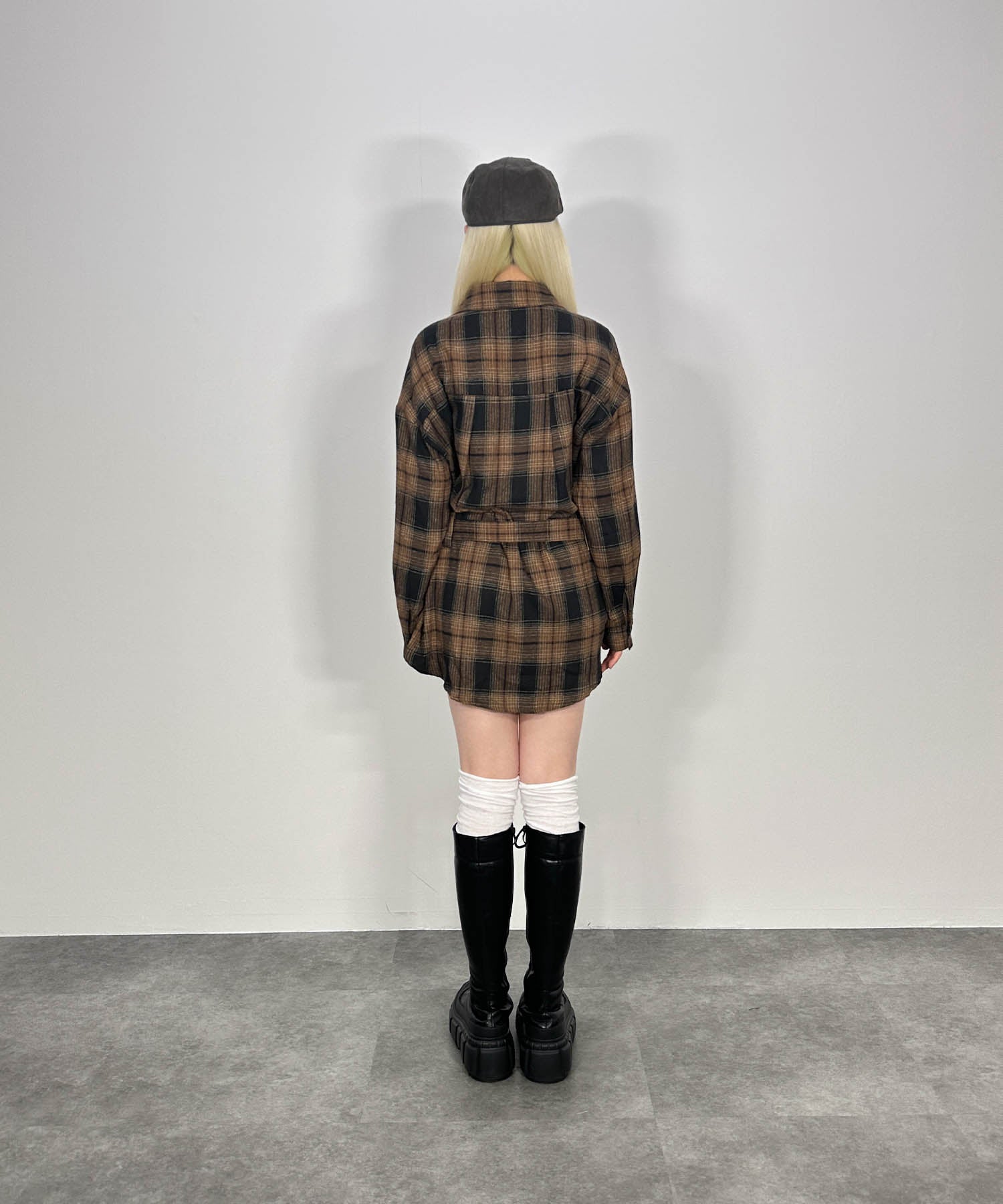 ベルトチェックシャツ