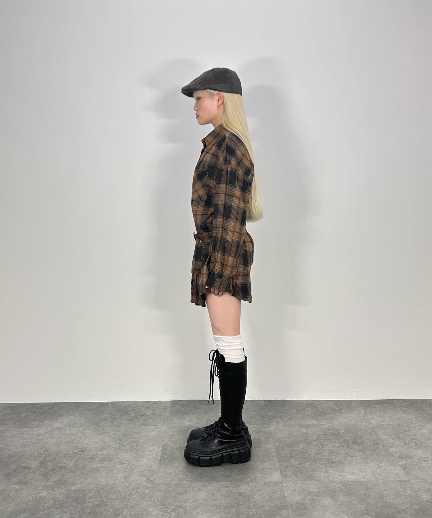 ベルトチェックシャツ