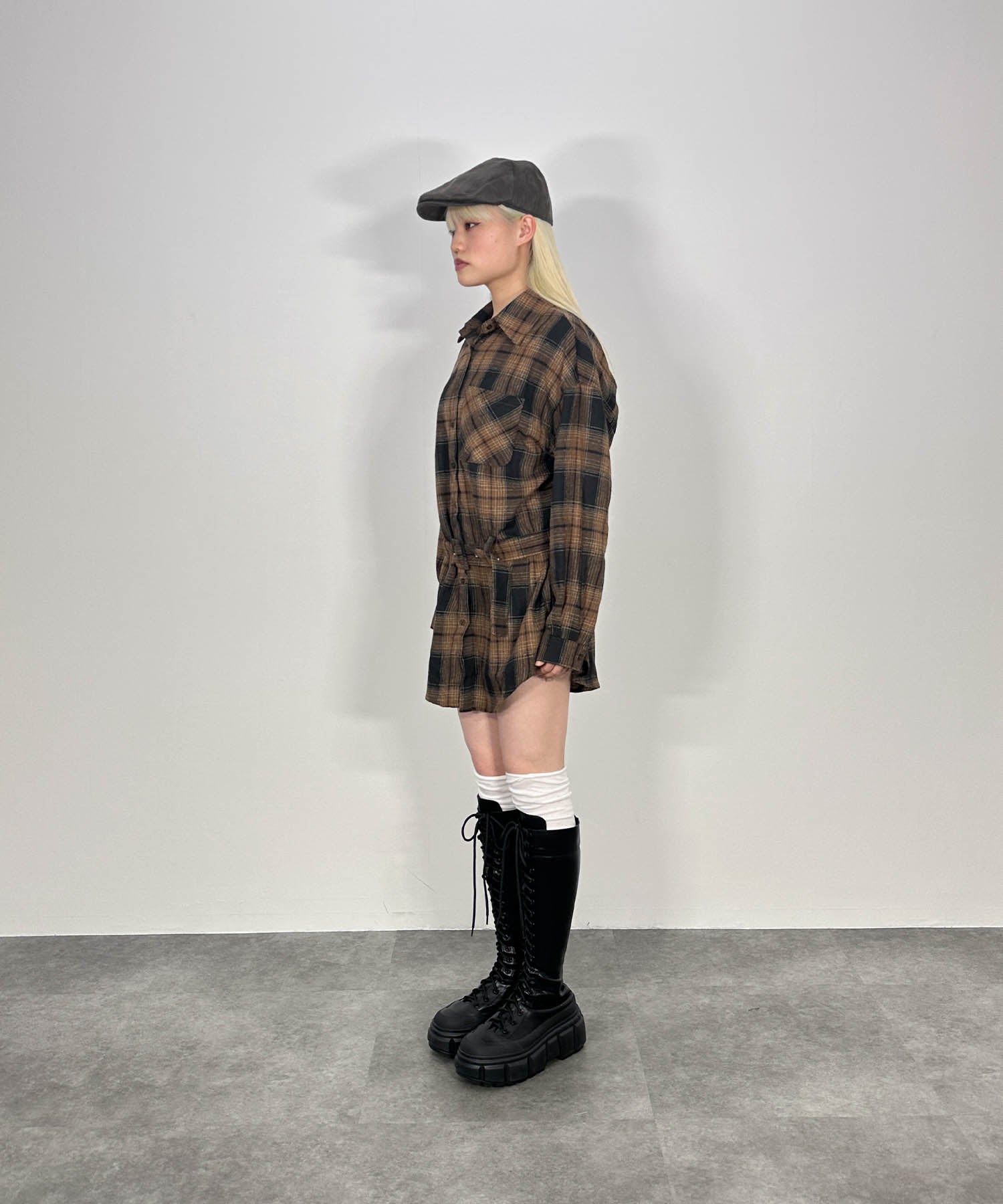 ベルトチェックシャツ