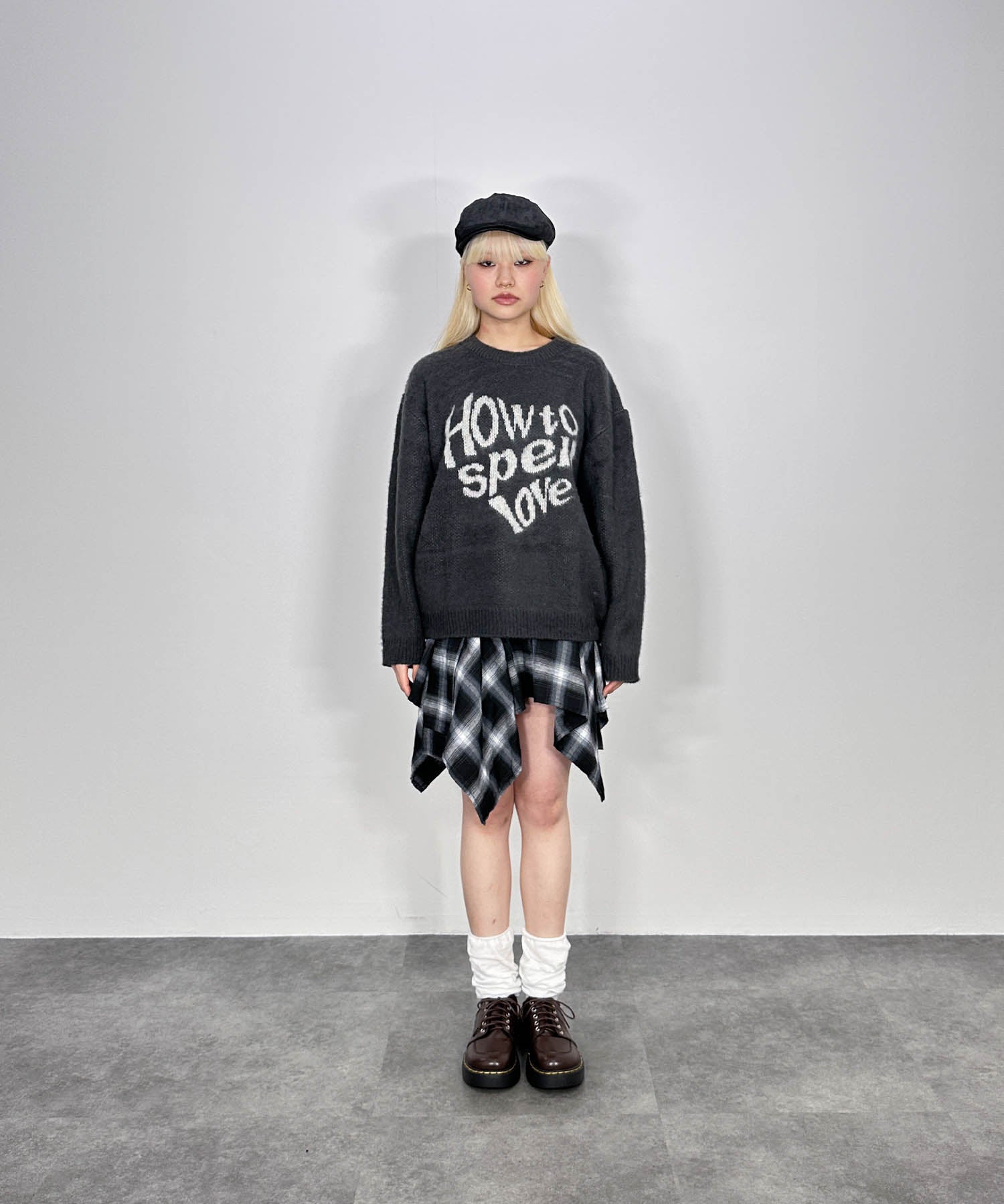 ハートレタリングニット