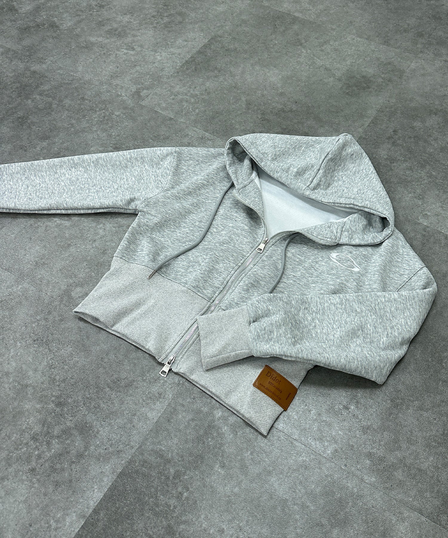 ツーウエイトパーカー