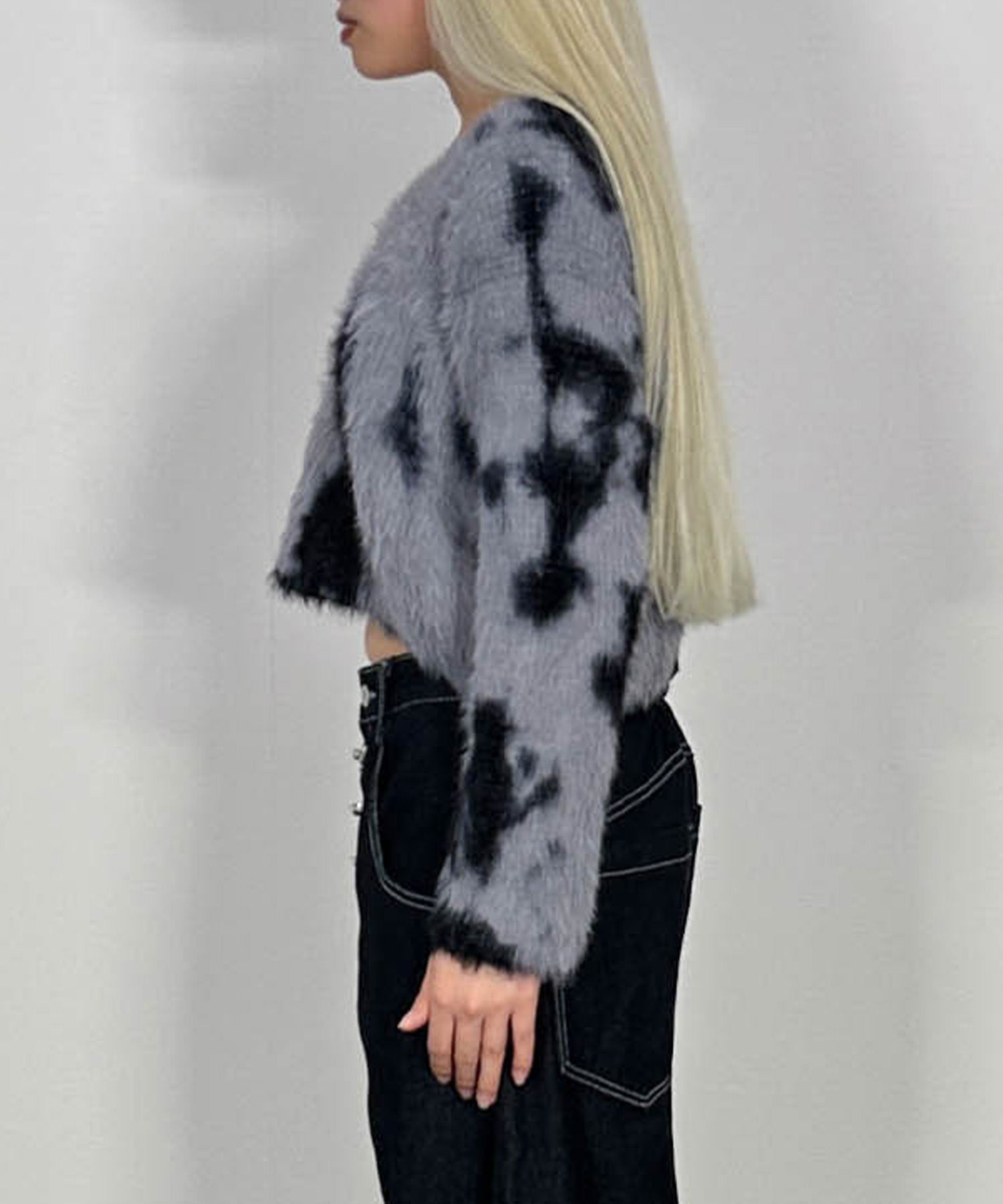 ニュアンス柄ルーズネックニット