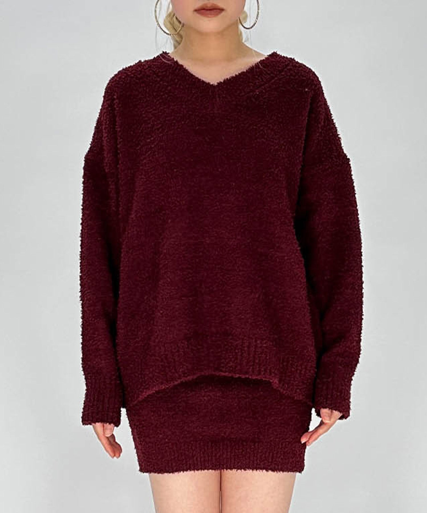 Vネックオーバーニットセットアップ