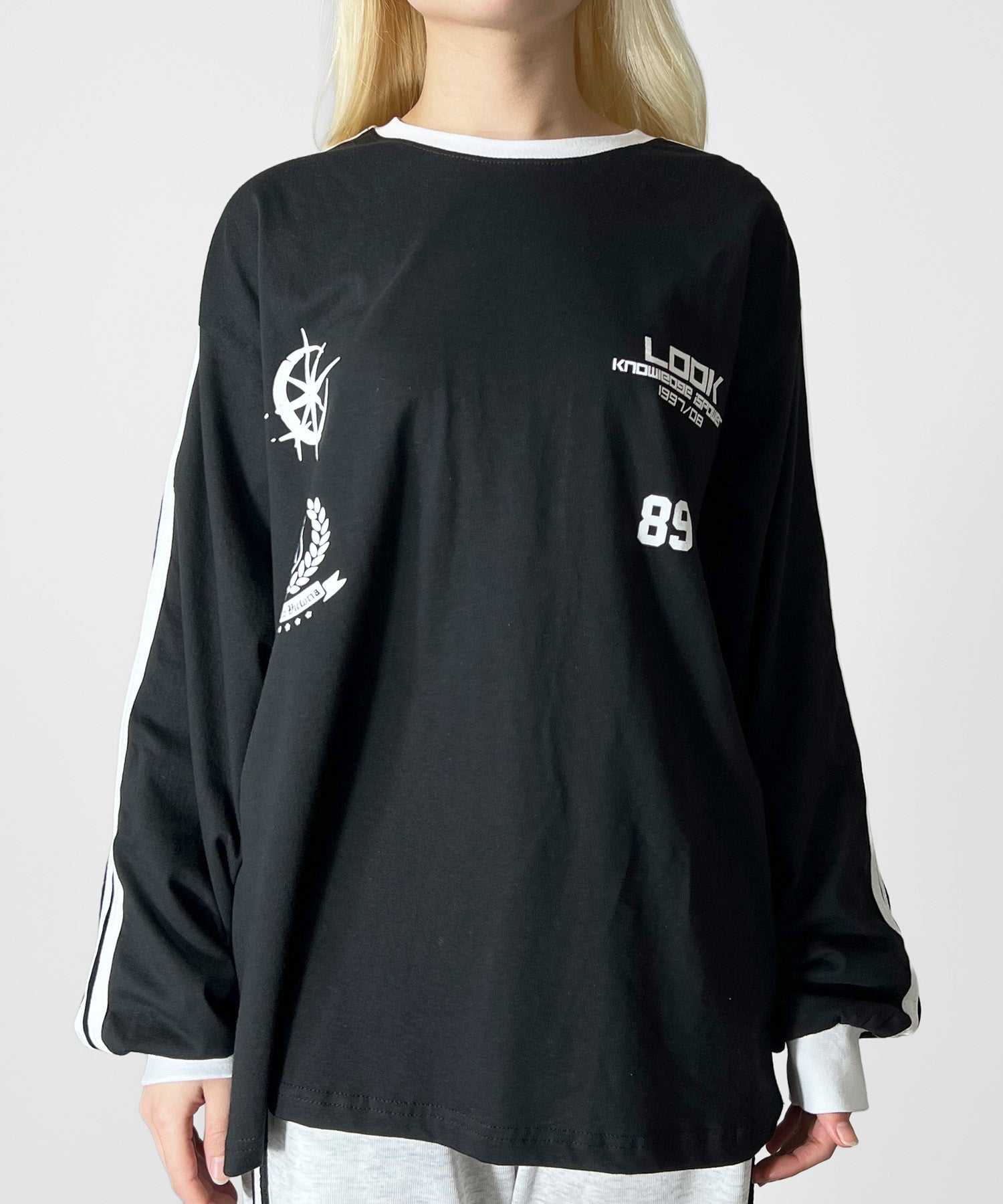 ユニフォーム風ロングTシャツ